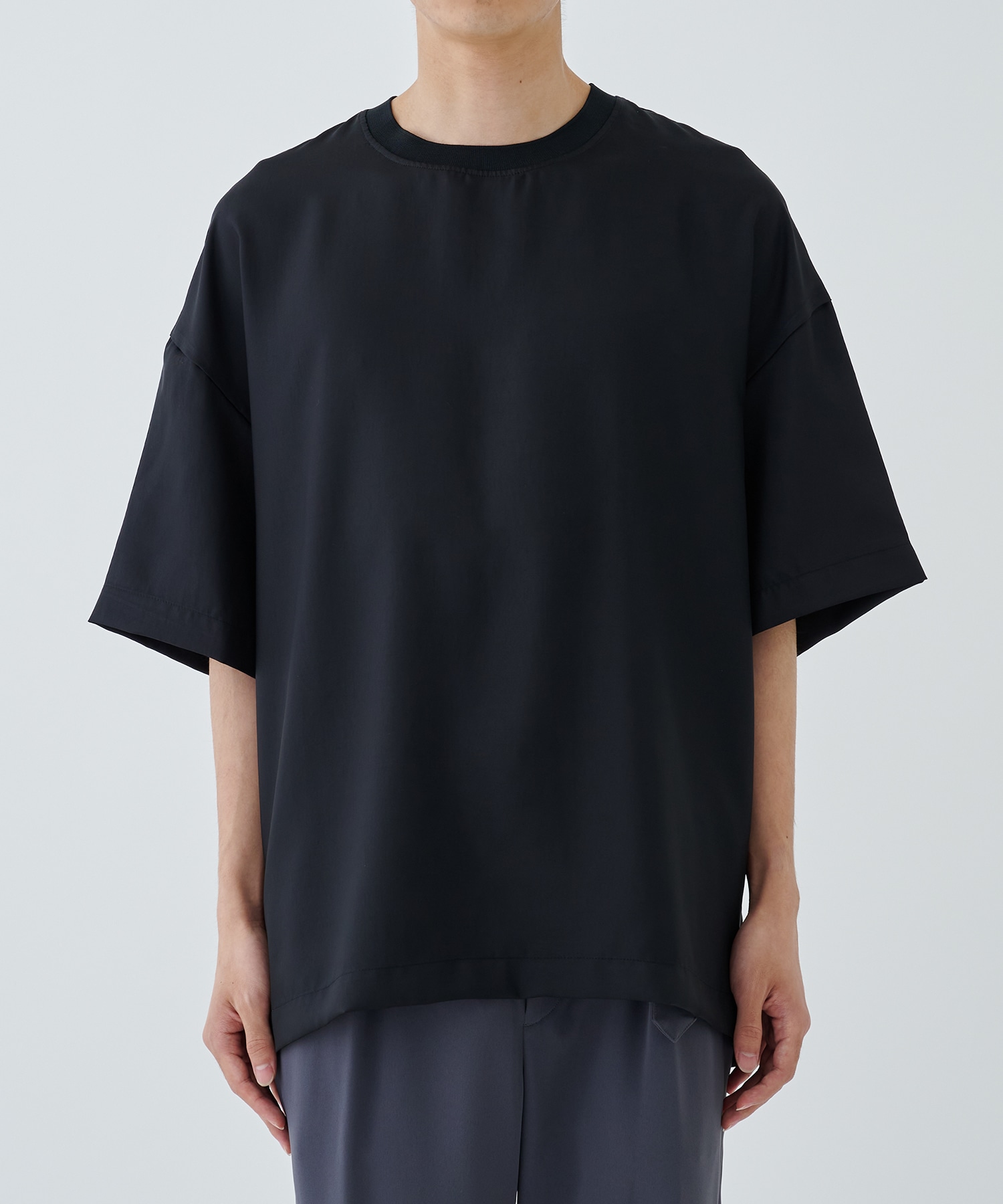 Silky Twill Simple Modern Rib Neck Pullover CULLNI