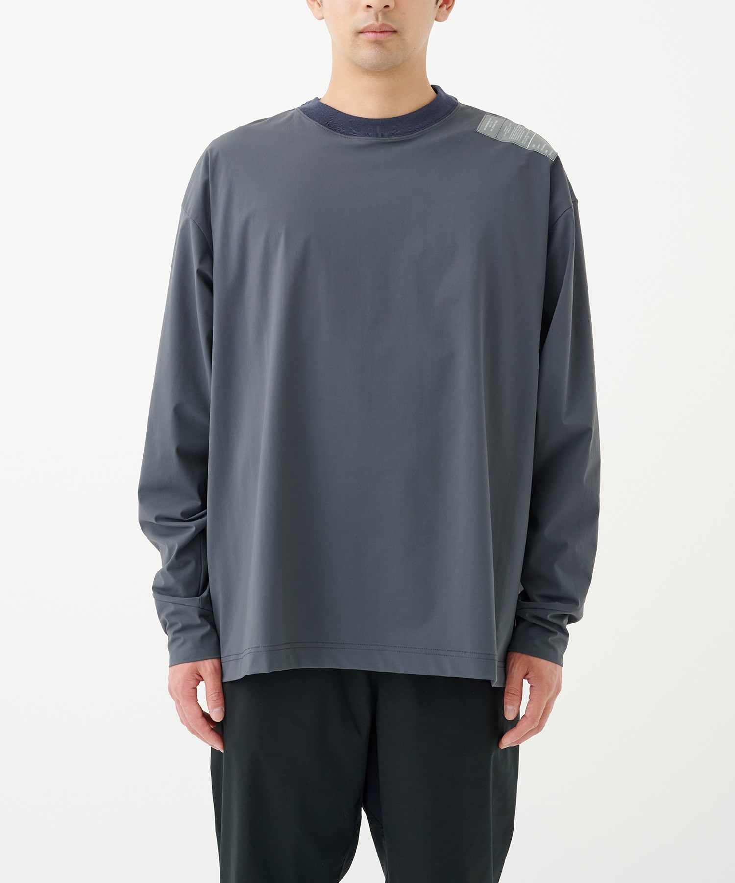 9251-CS07-012  CREWNWCK LONG SLEEVE N.HOOLYWOOD