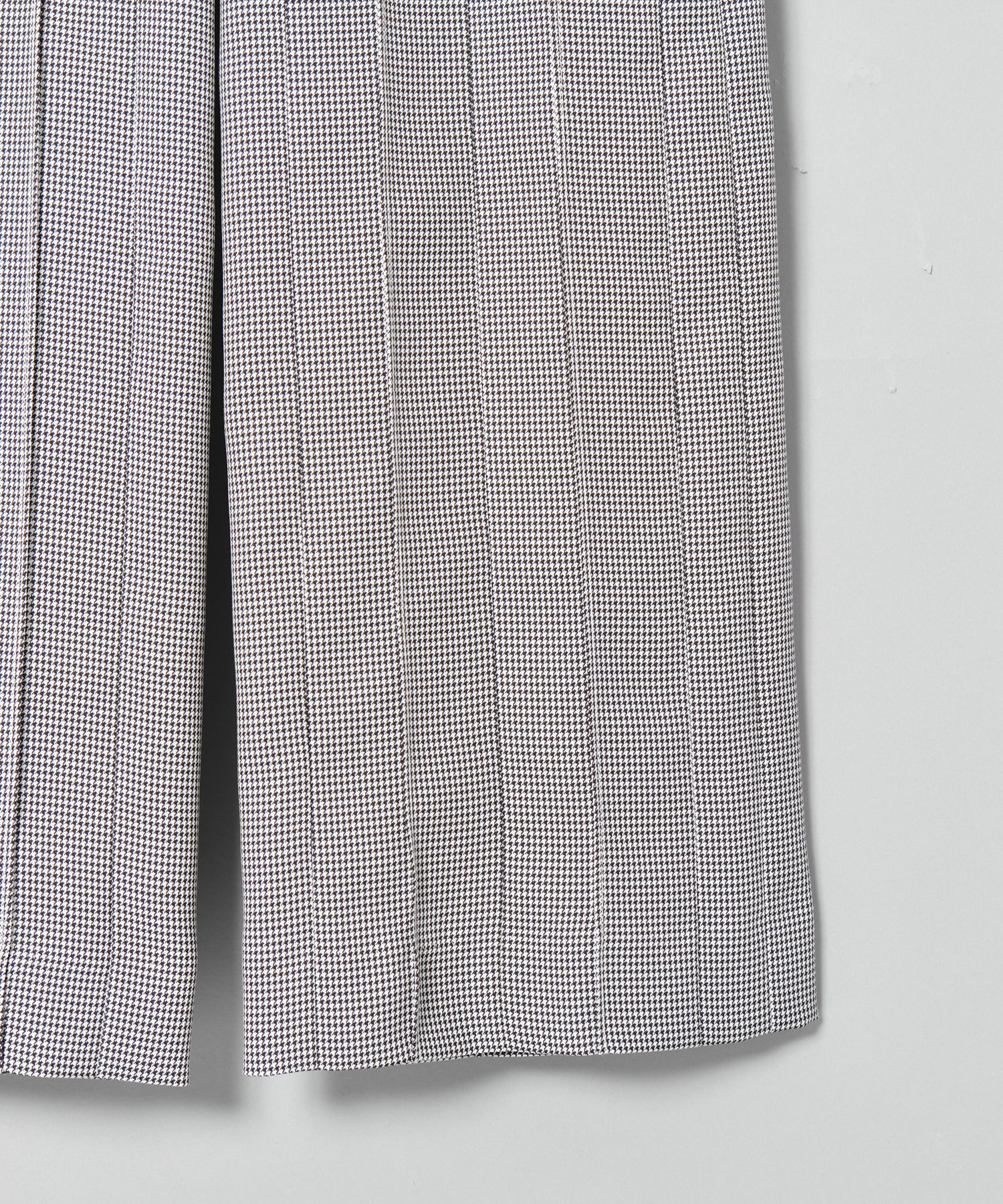PLEATED PANTS MASU