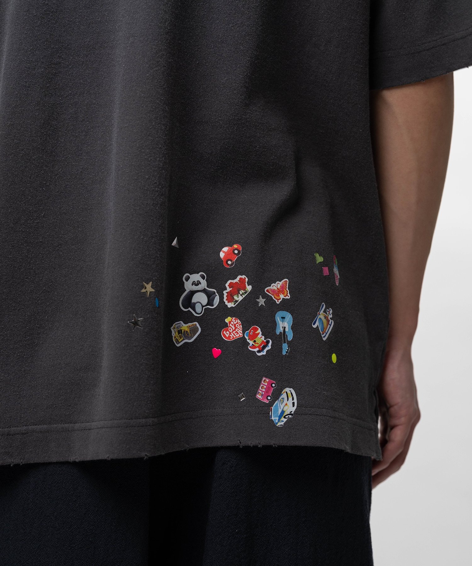 KIDS STICKER TEE Maison MIHARA YASUHIRO