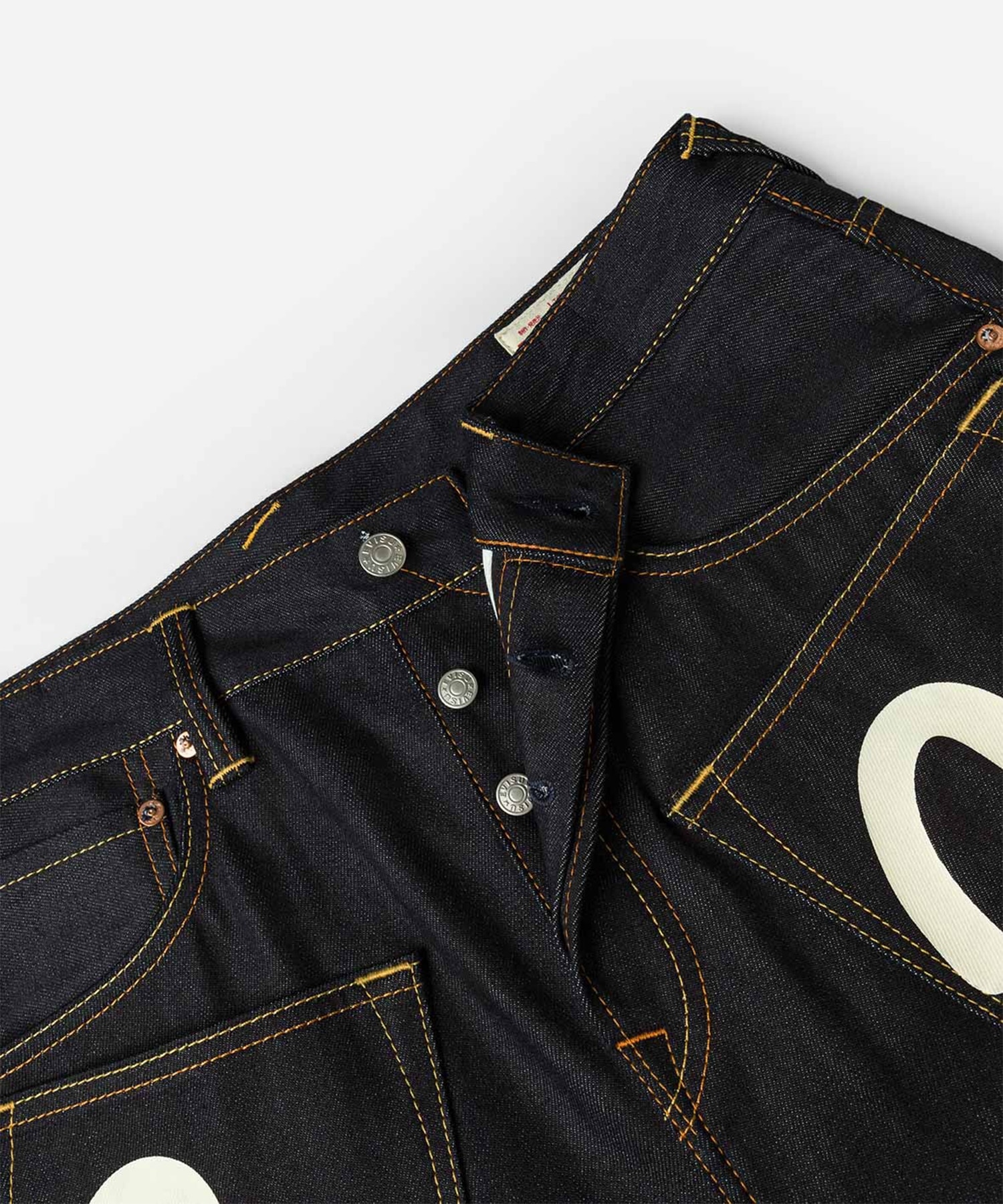 HT MULTI-POCKET DENIM SHORT 