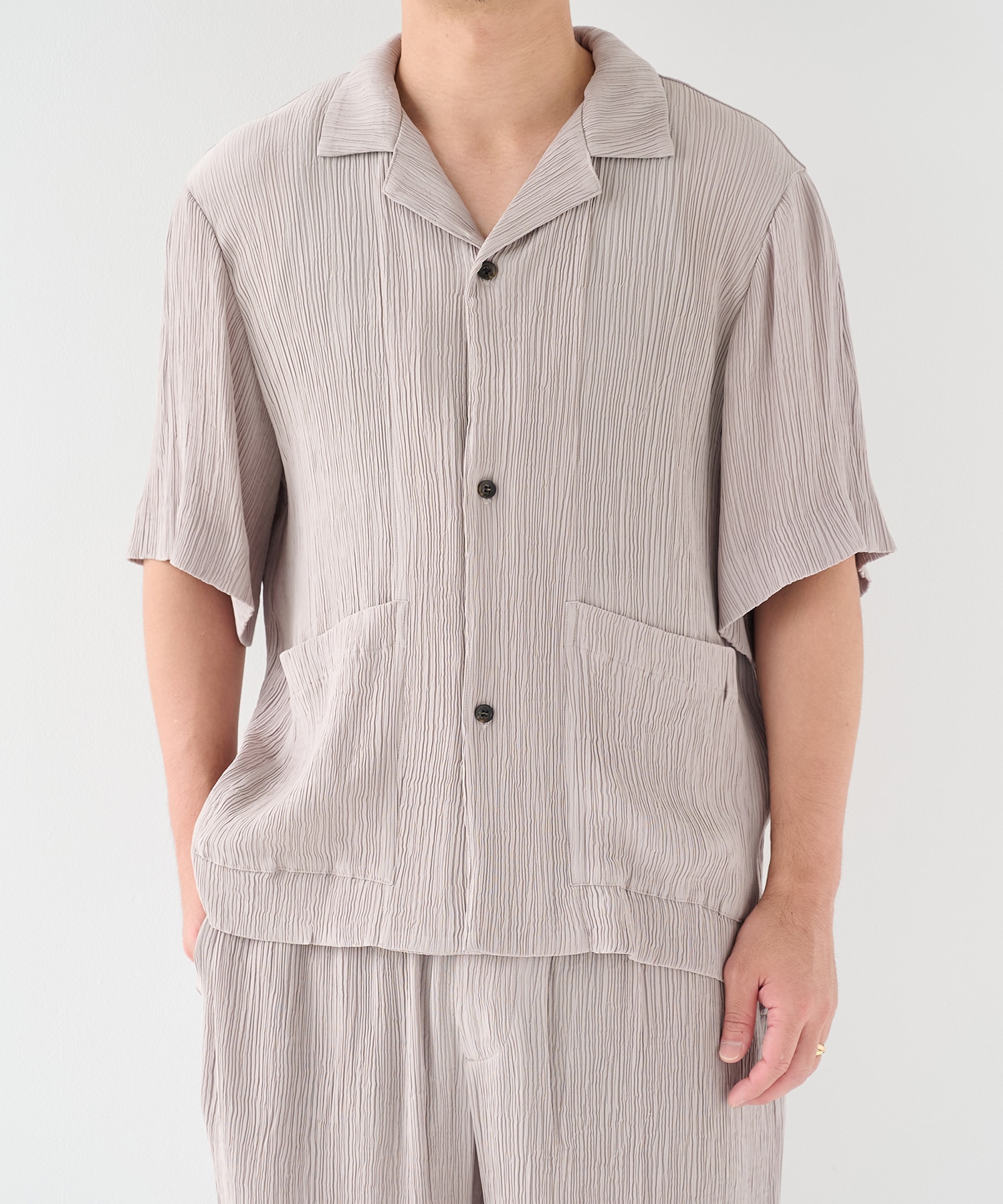 Silky Pleats Open Shirts STUDIOUS