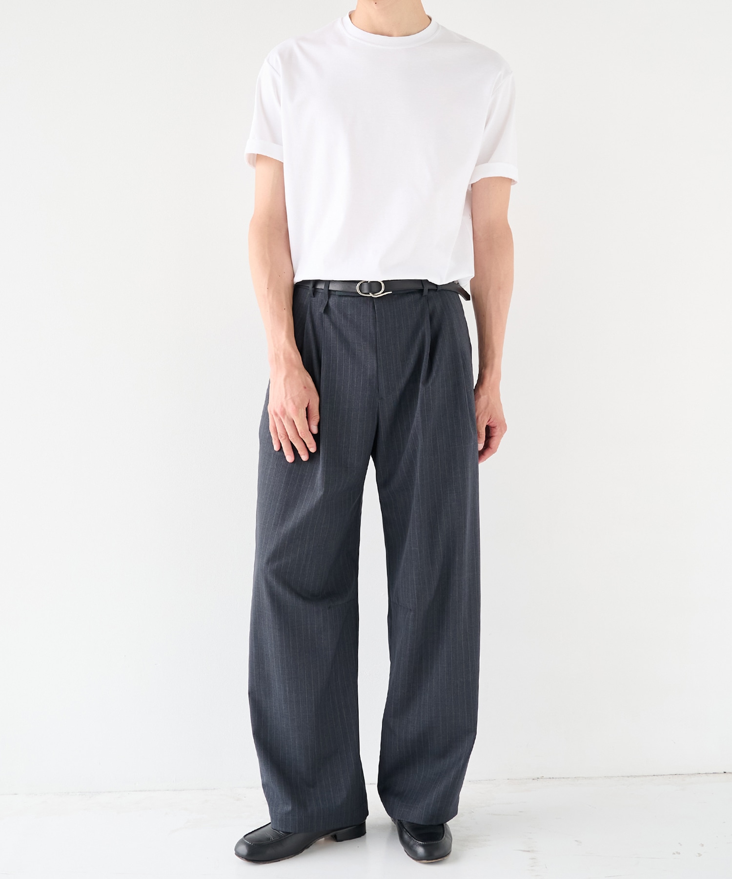 2Tuck Curve Slacks STUDIOUS