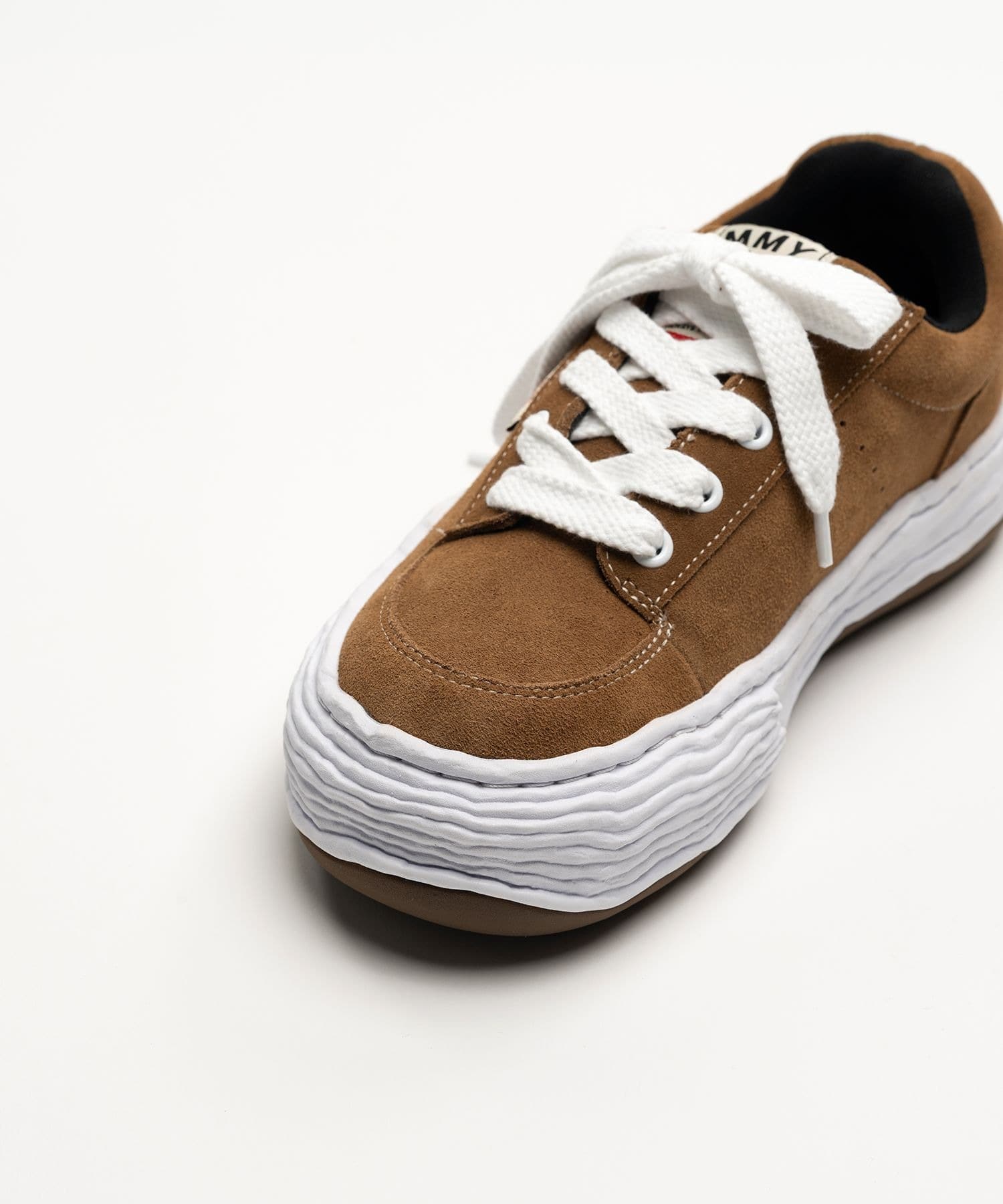 OLIVER / original sole suede Low-Top sneaker Maison MIHARA YASUHIRO