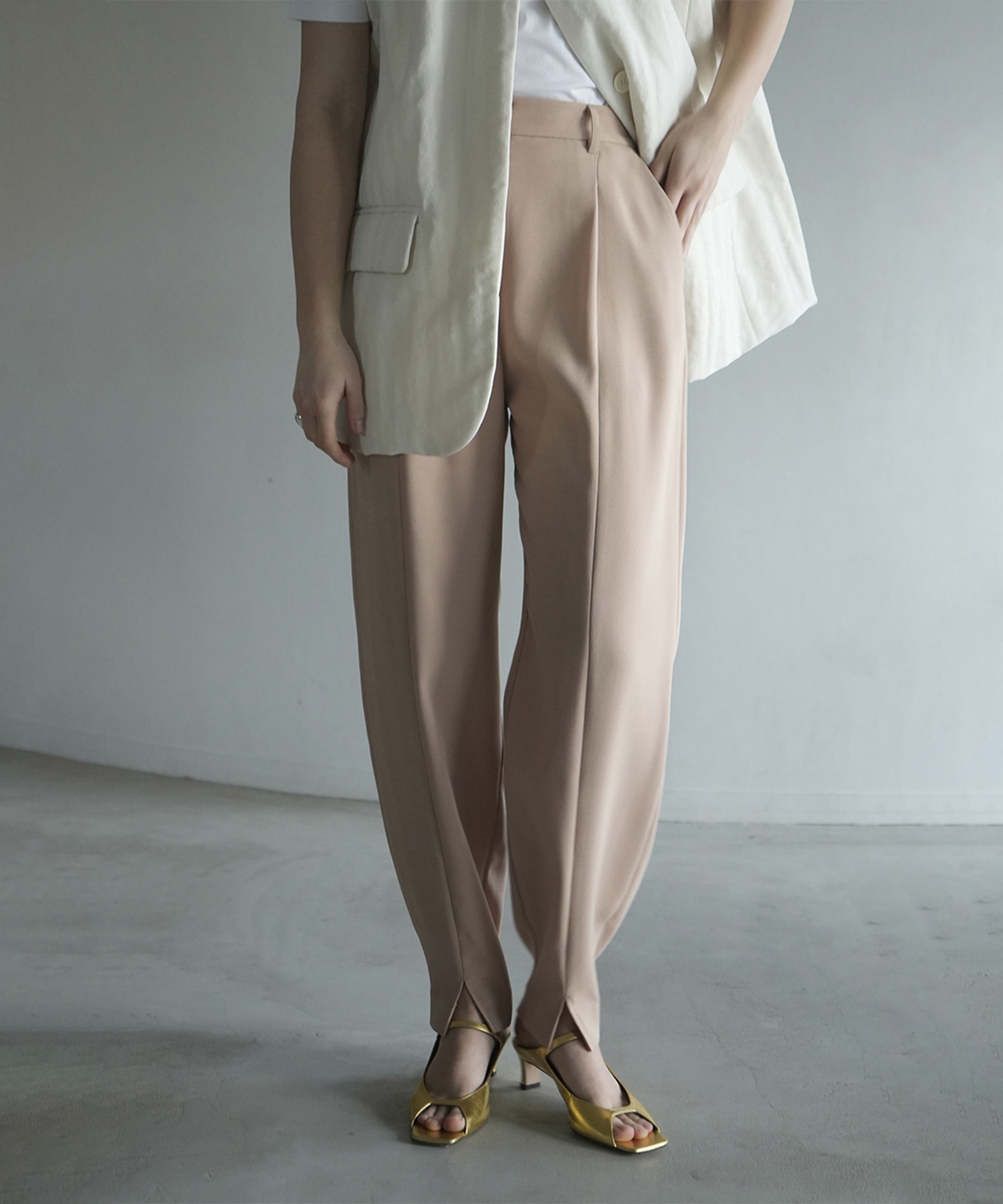 SLIT HEM BALLOON PANTS CLANE