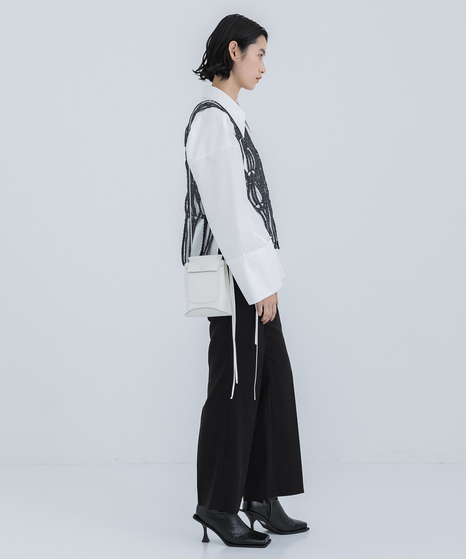 BENT POUCH MARROW