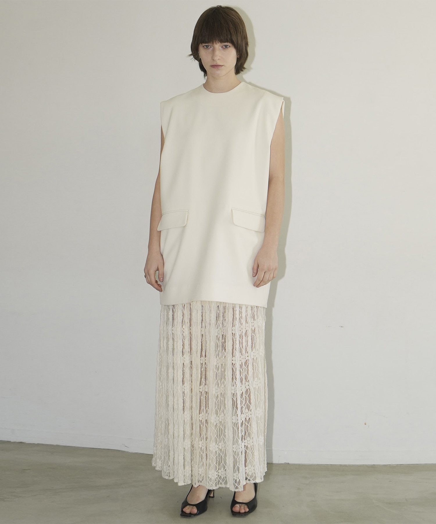 SLEEVELESS LONG COCOON TOPS CLANE