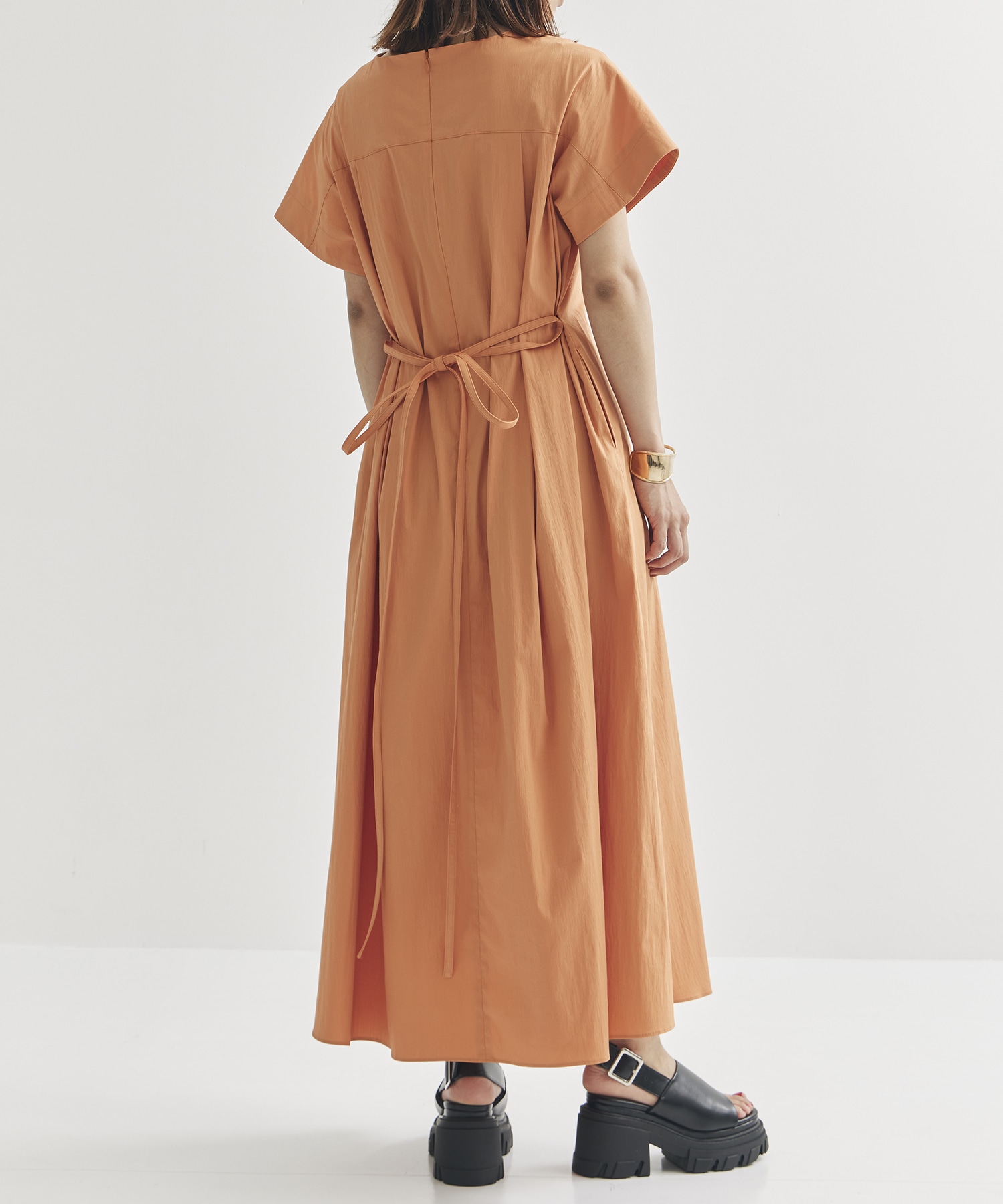 V-Neck Flare Dress STUDIOUS