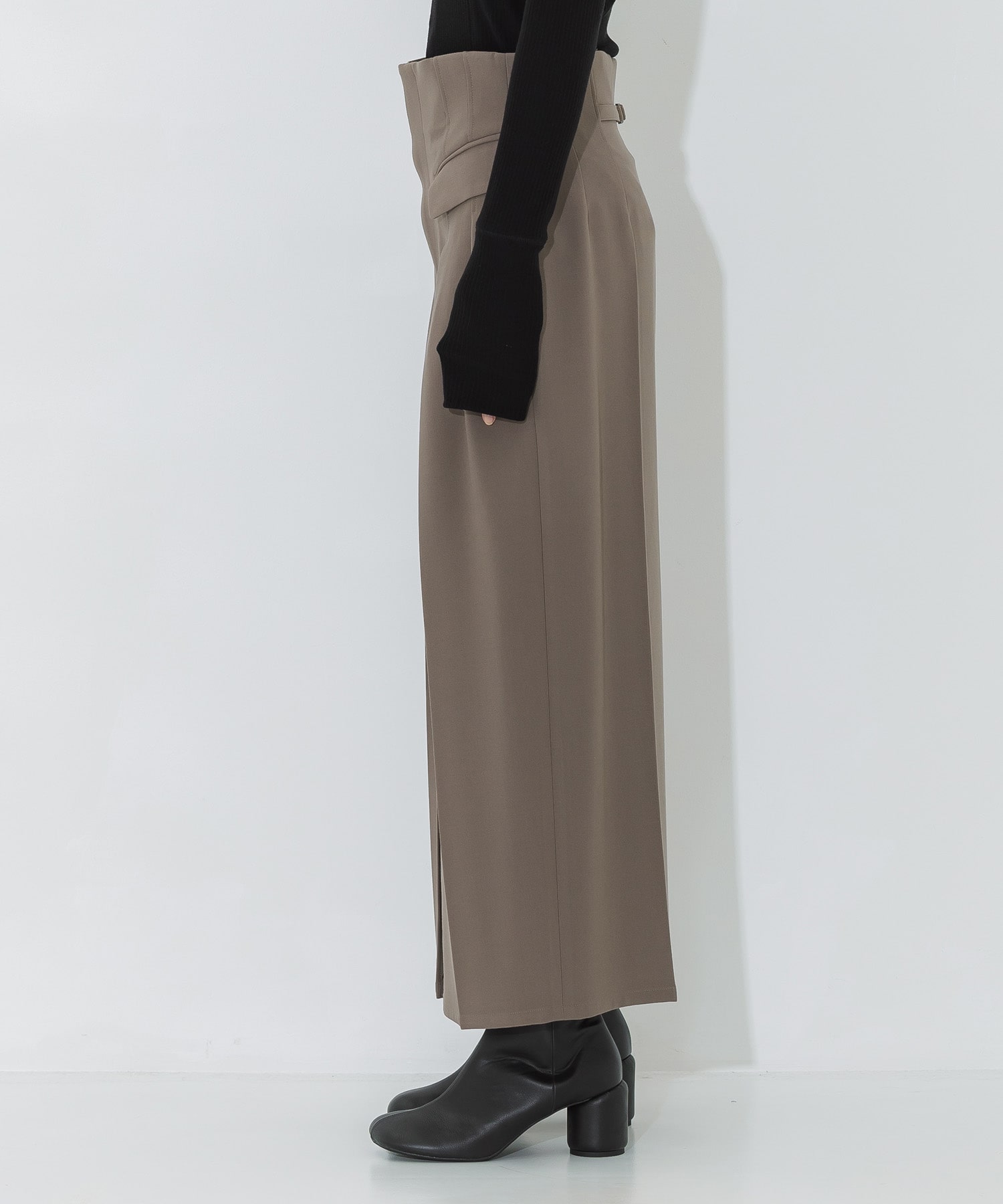 High Waist Tailored Skirt STUDIOUS
