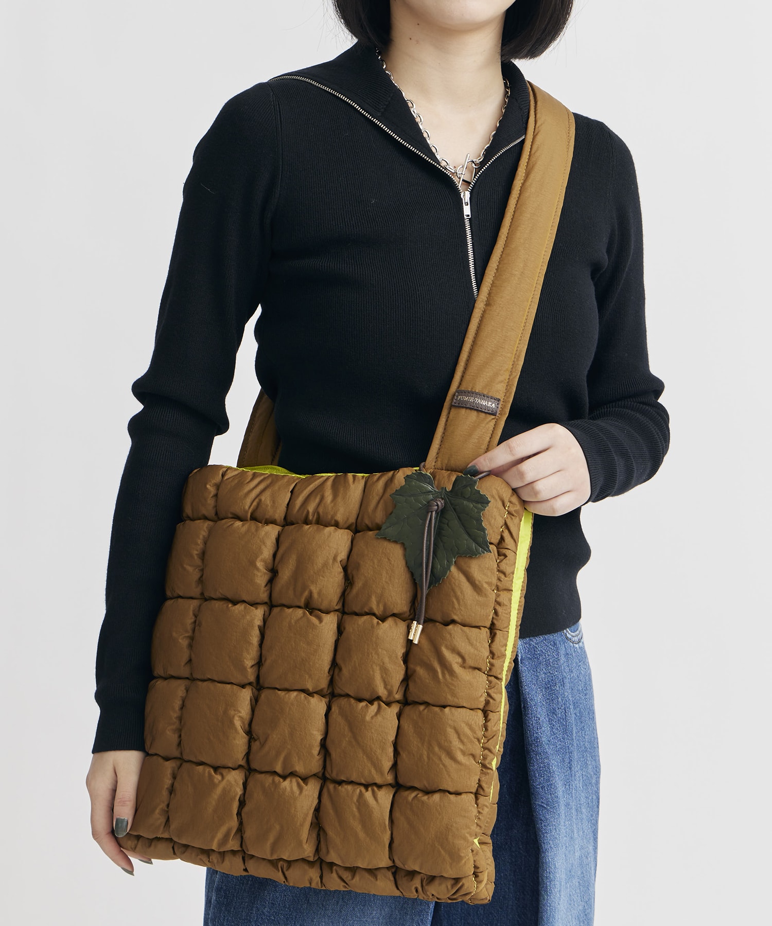 別注leafcharm shoulder bag FUMIE=TANAKA