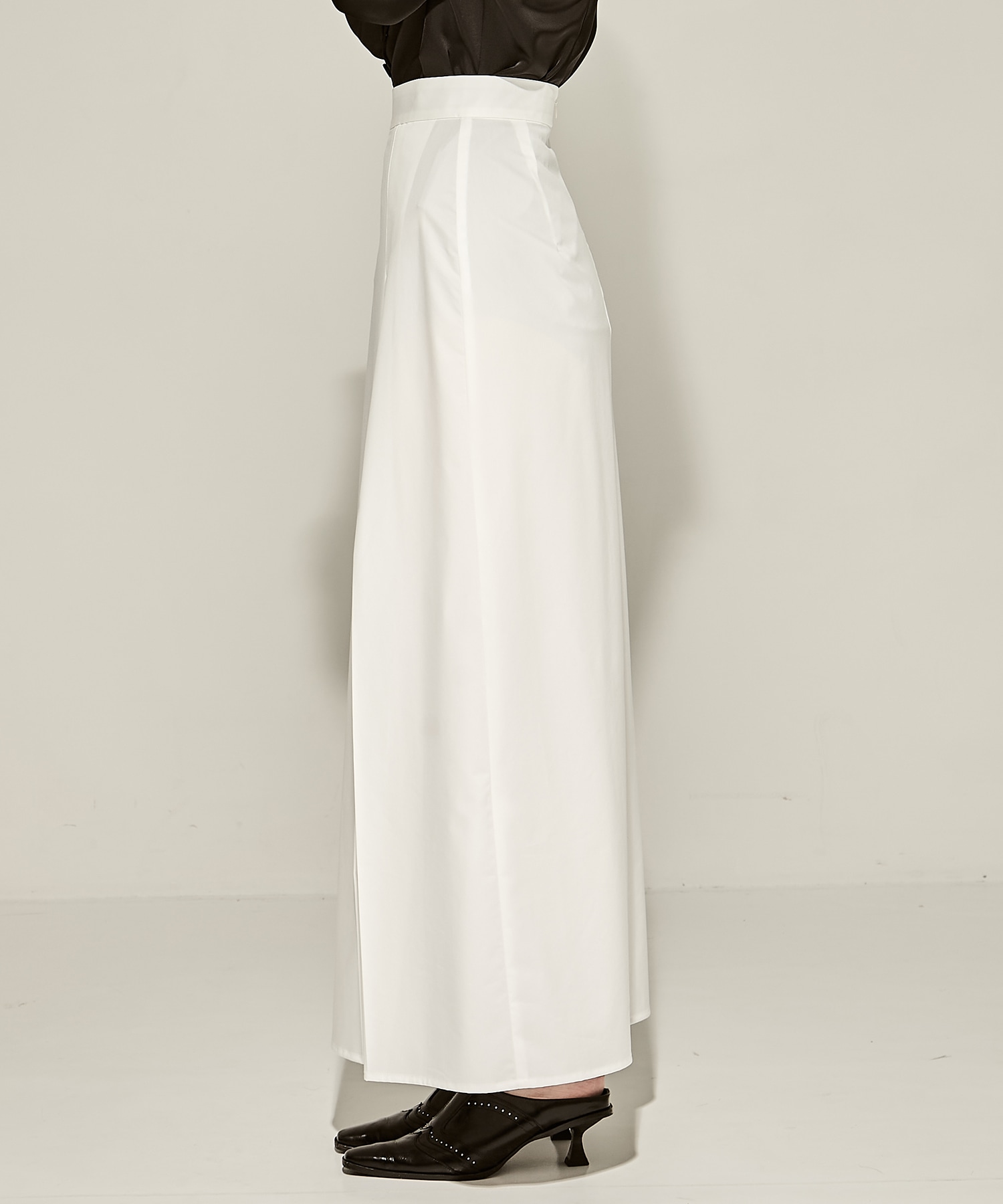 SUPIMA C/PE/PU ZIP SKIRT CINOH