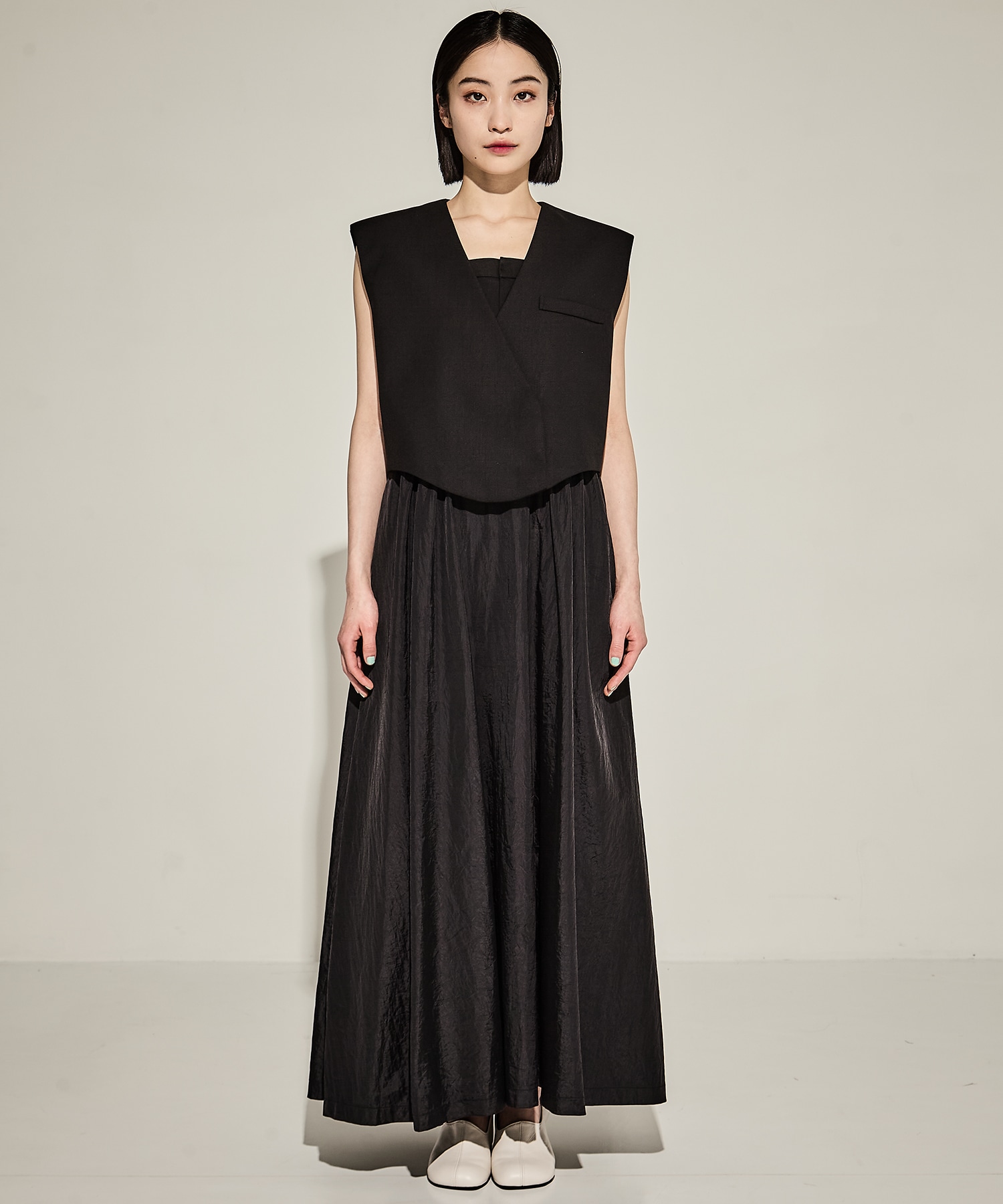 WAVE VEST WITH FLARE DRESS AMERI