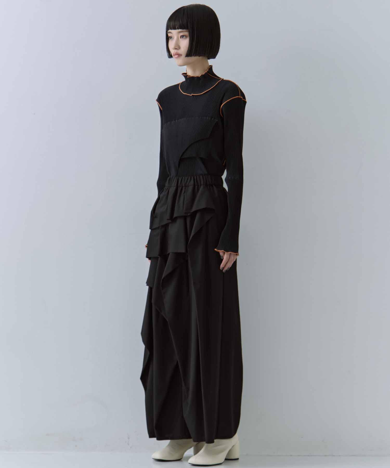別注ラッフルパンツ(ウール素材) TAAKK