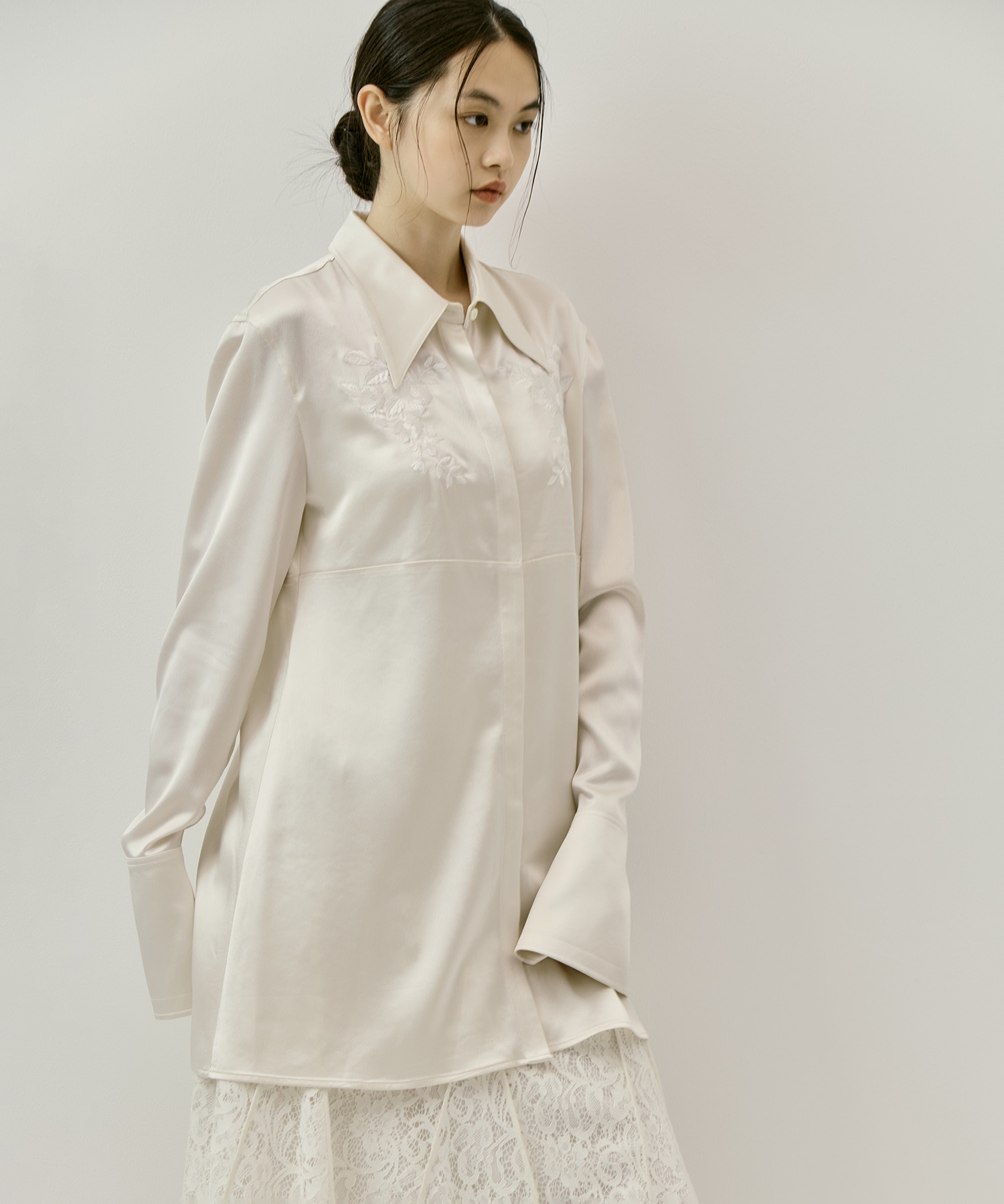 別注 EMBROIDERY SATIN SHIRT FETICO