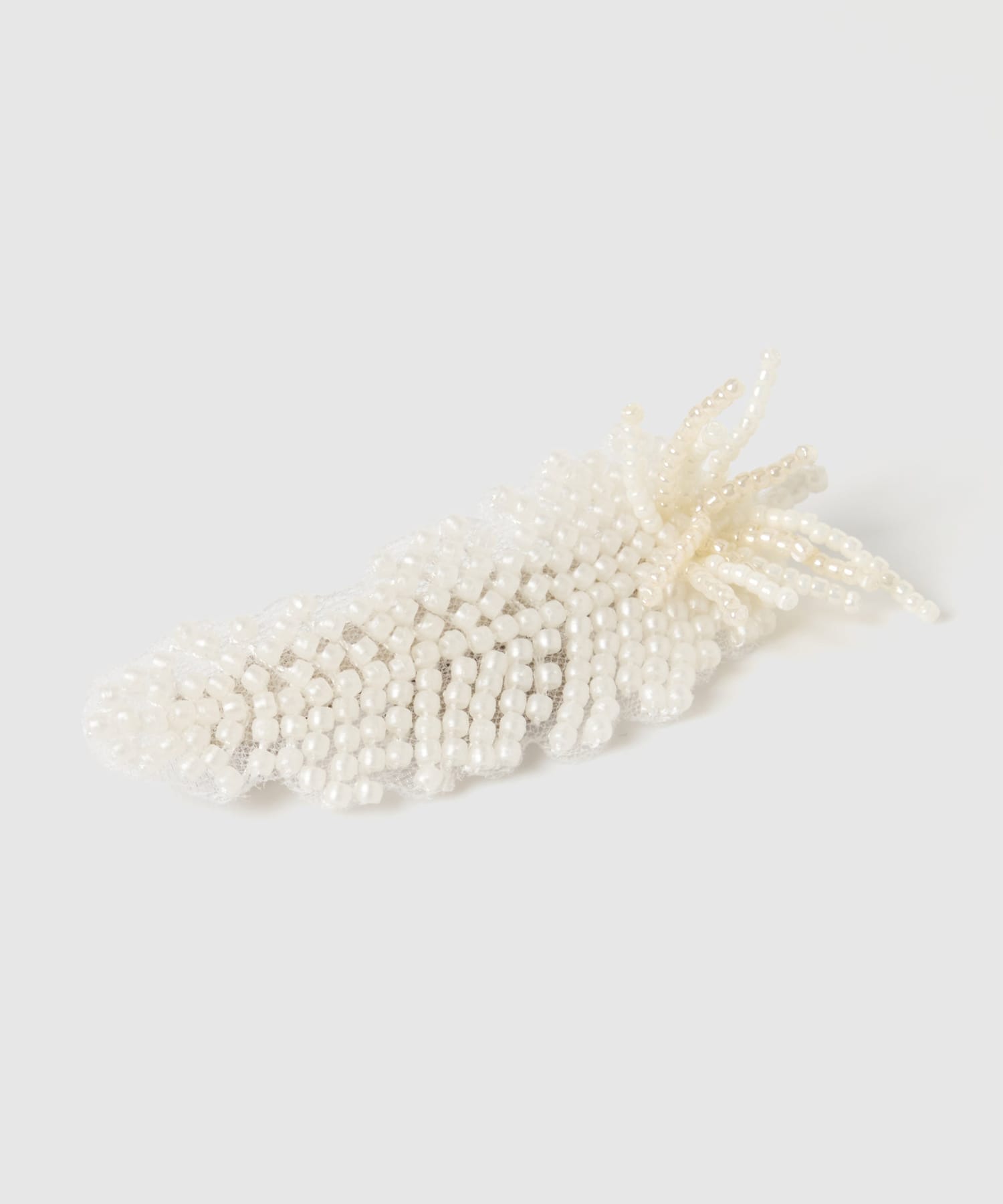feather beads barrette (right) tanakadaisuke