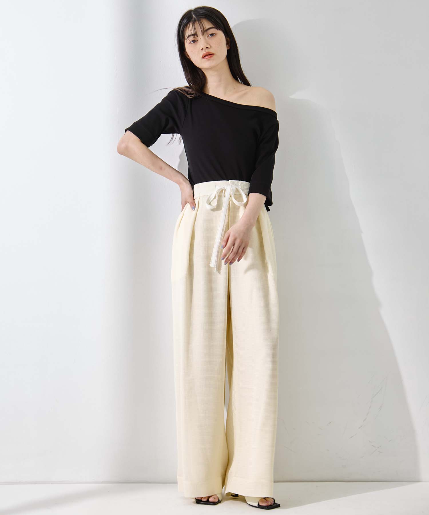 Luxury Cotton Boat Neck Tee STUDIOUS