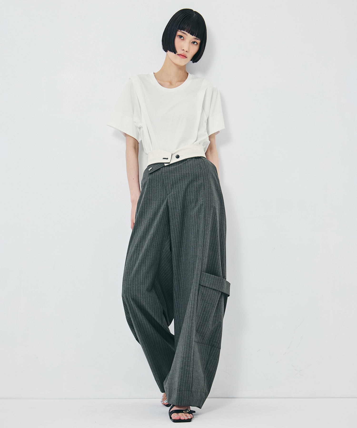 Soft Barrel Leg Flap Cargo Trousers STUDIOUS