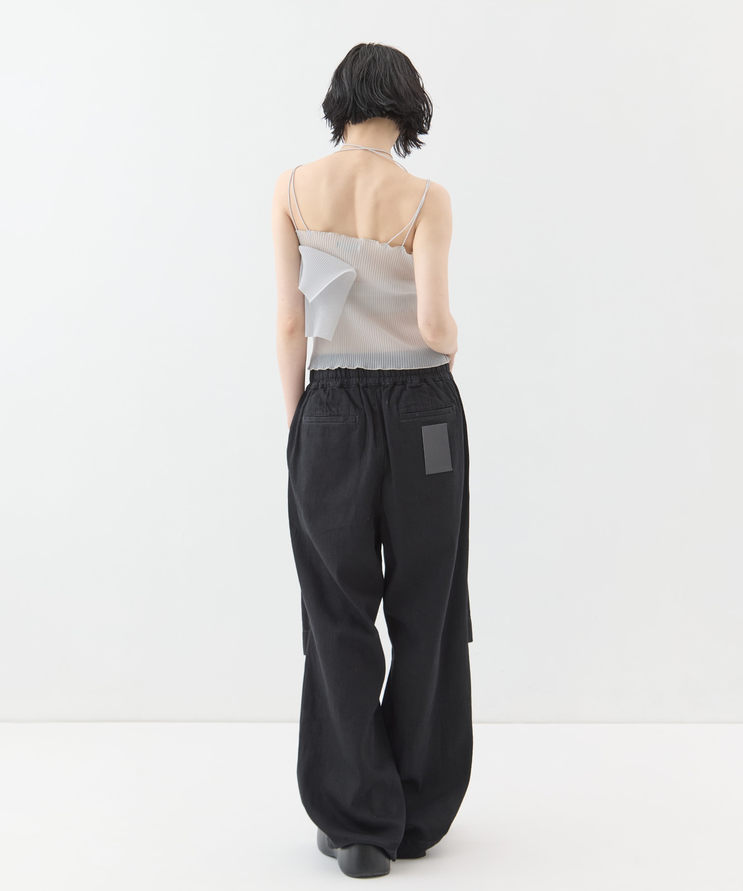 別注Relaxed open knee LIVINGTONE