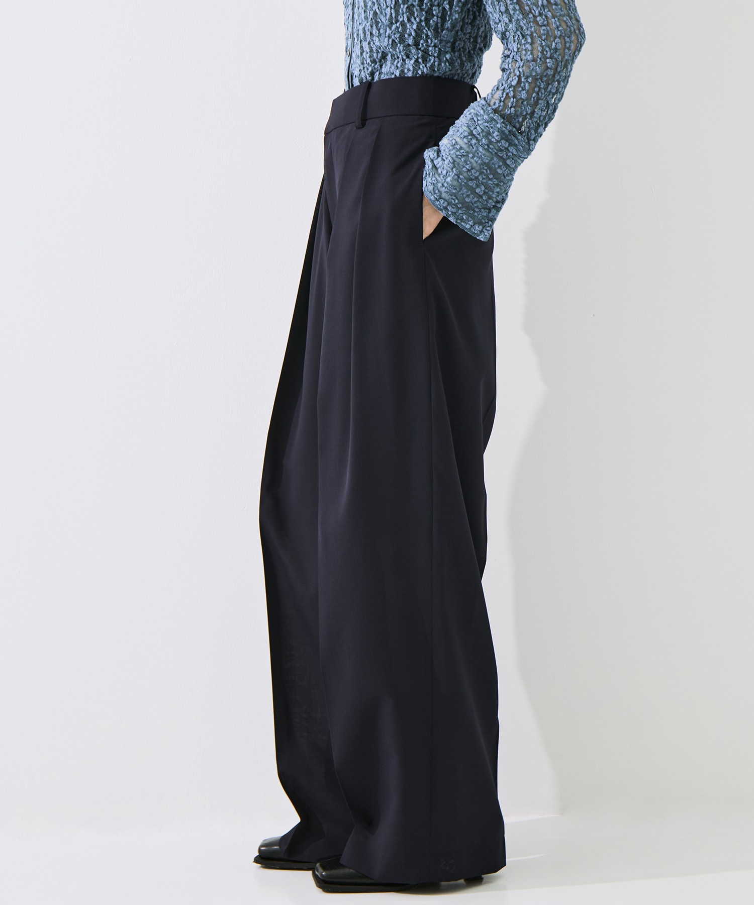 Double Tucked Trousers STUDIOUS