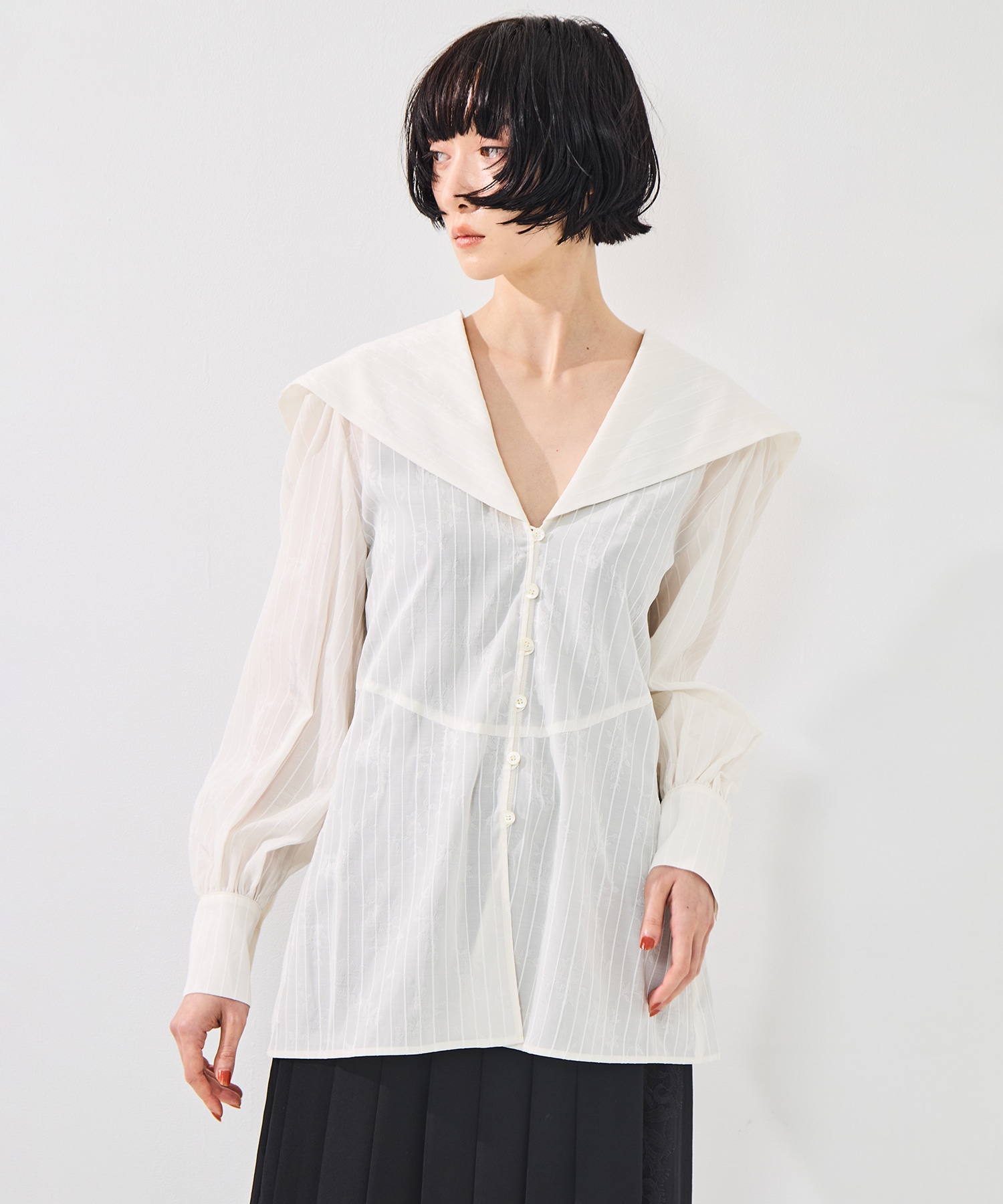 ROSE JACQUARD SAILOR COLLAR BLOUSE FETICO