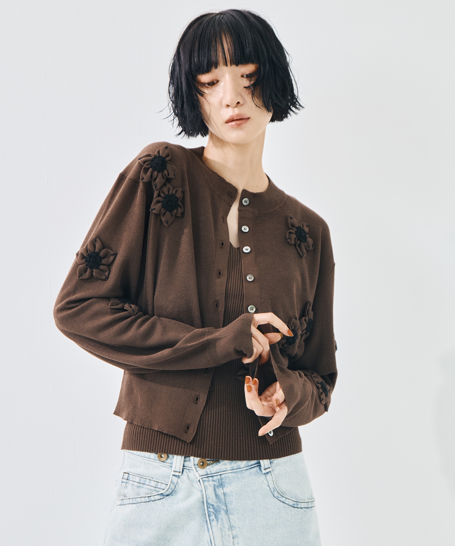 FLOWER MOTIF KNIT CARDIGAN CLANE