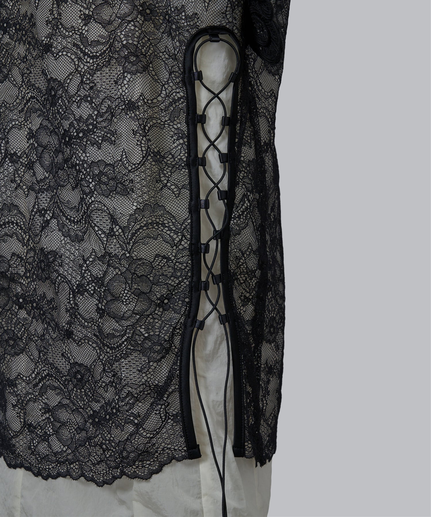Nylon Skirt with Cording Embroidery Detail Mame Kurogouchi