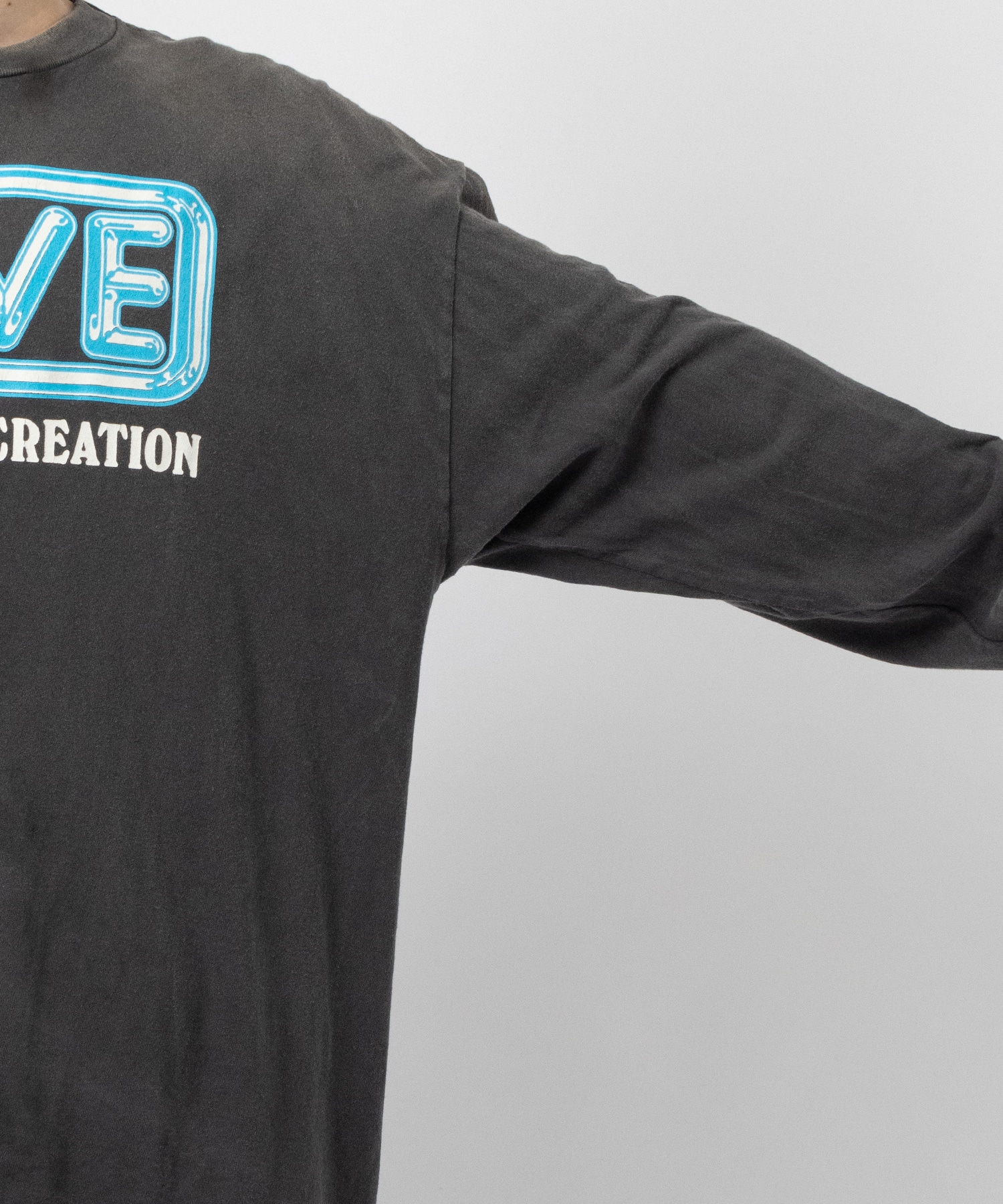 SM-YS1-0000-014/LS TEE/LOVE/BLACK SAINT M××××××