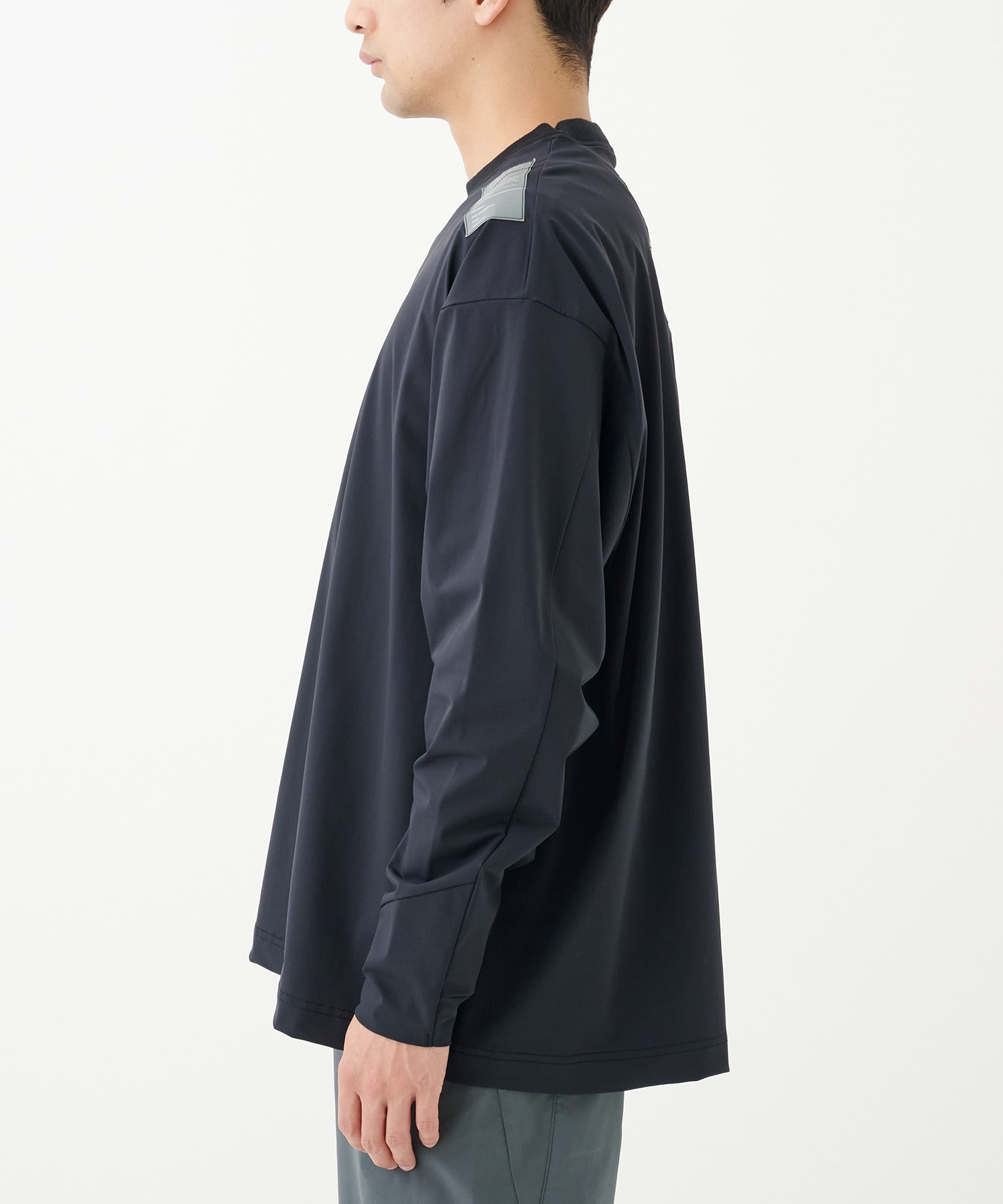 9251-CS07-012  CREWNWCK LONG SLEEVE N.HOOLYWOOD