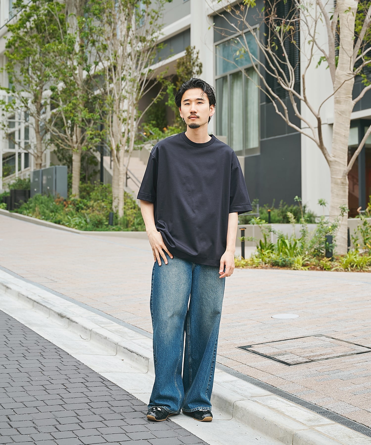 32G ロイヤルクール リラックスTシャツ STUDIOUS