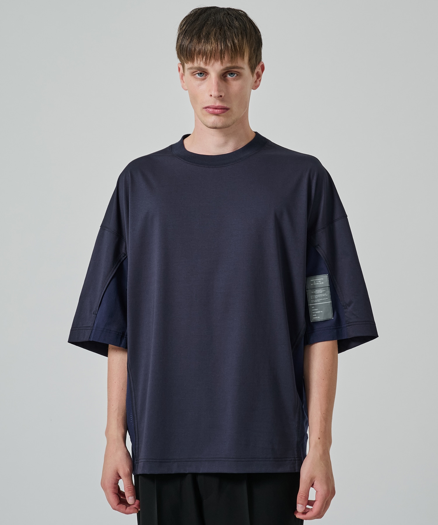 〈別注〉メッシュ切り替えミルスペックTEE N.HOOLYWOOD