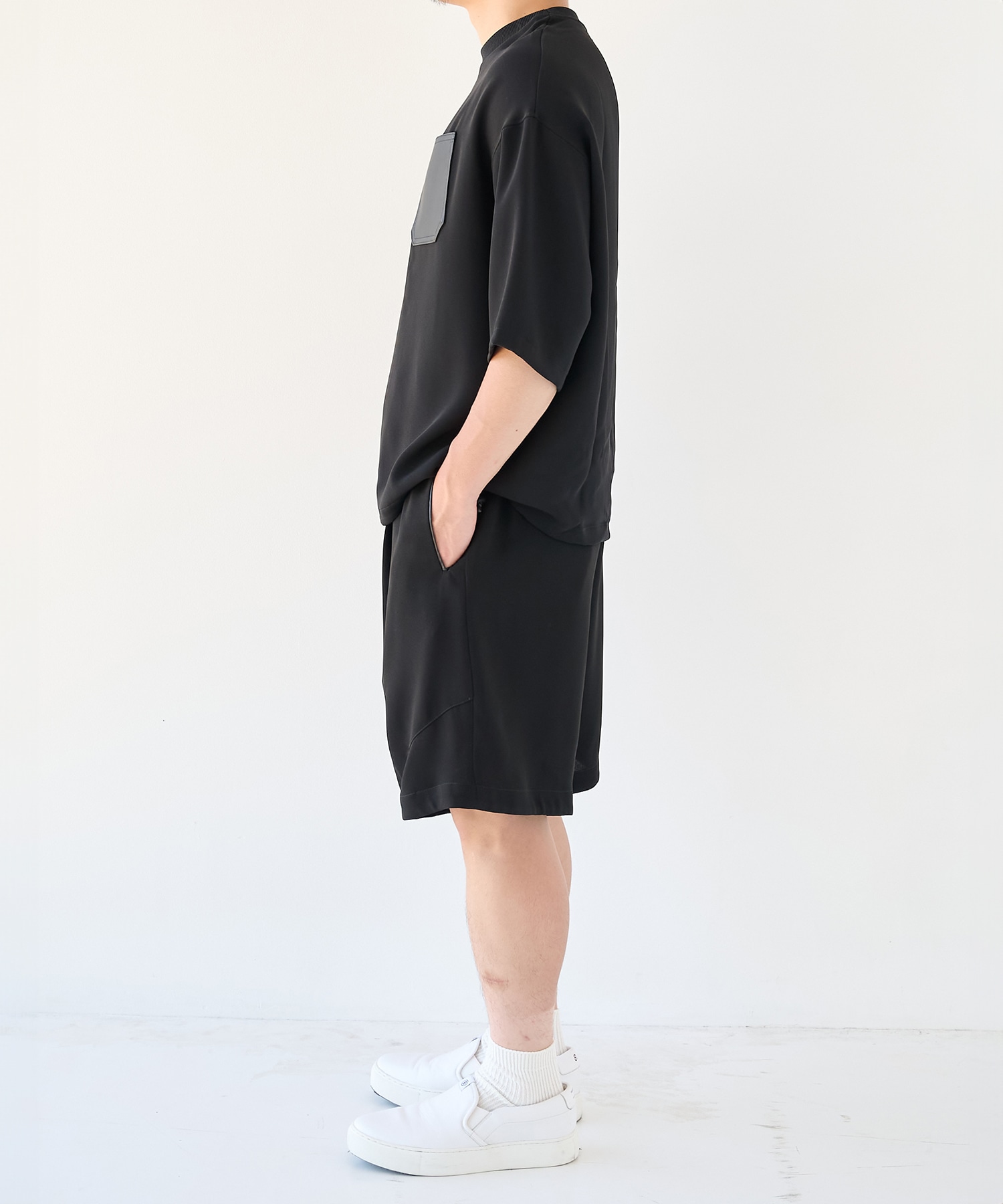SUMMER ESSENTIAL SHORT PANTS STUDIOUS
