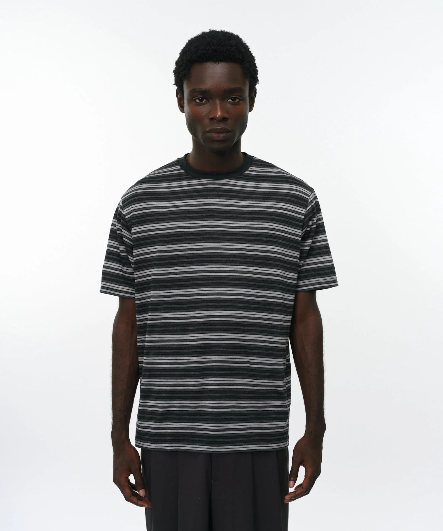 CREW NECK TEE 