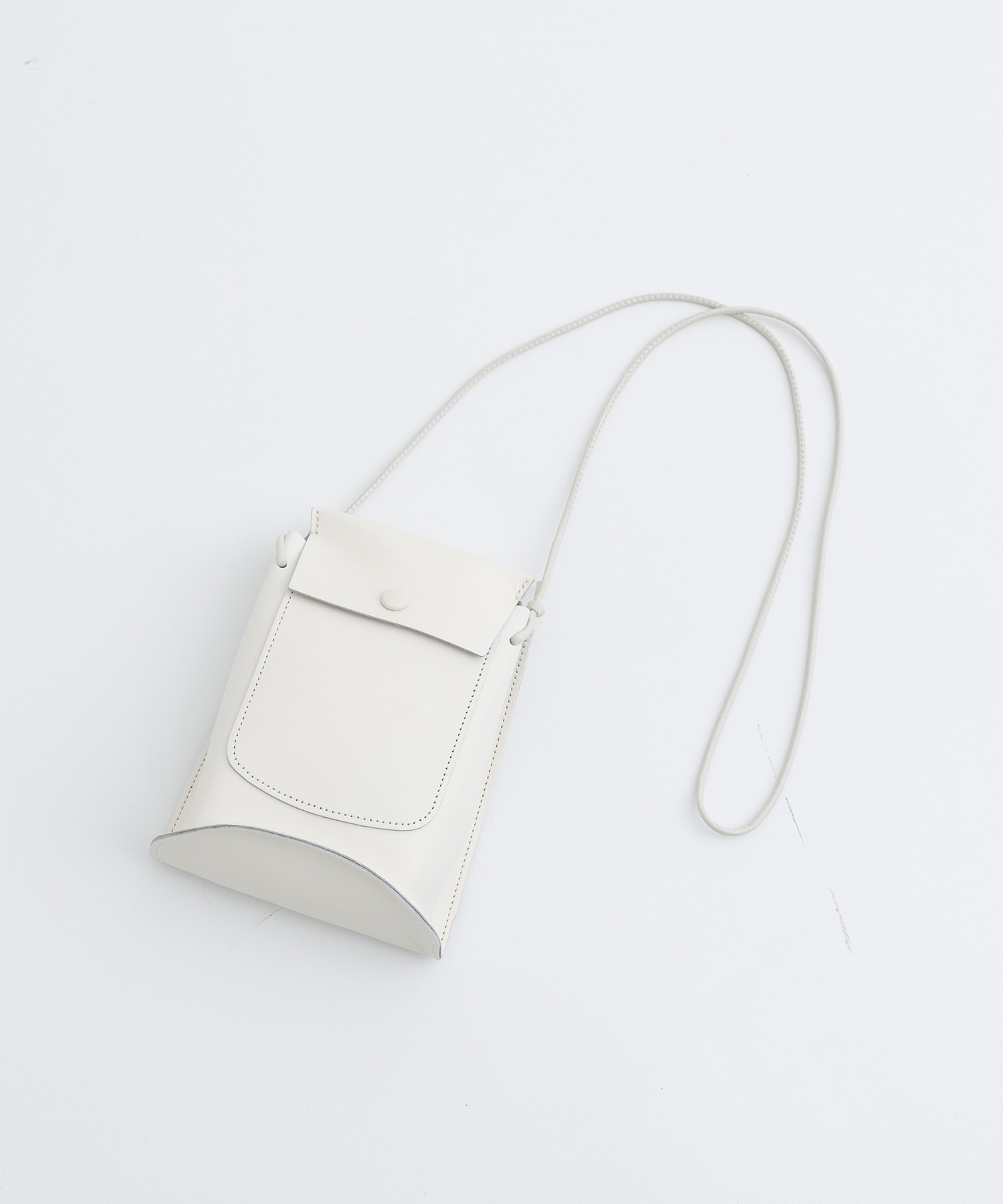 BENT POUCH MARROW