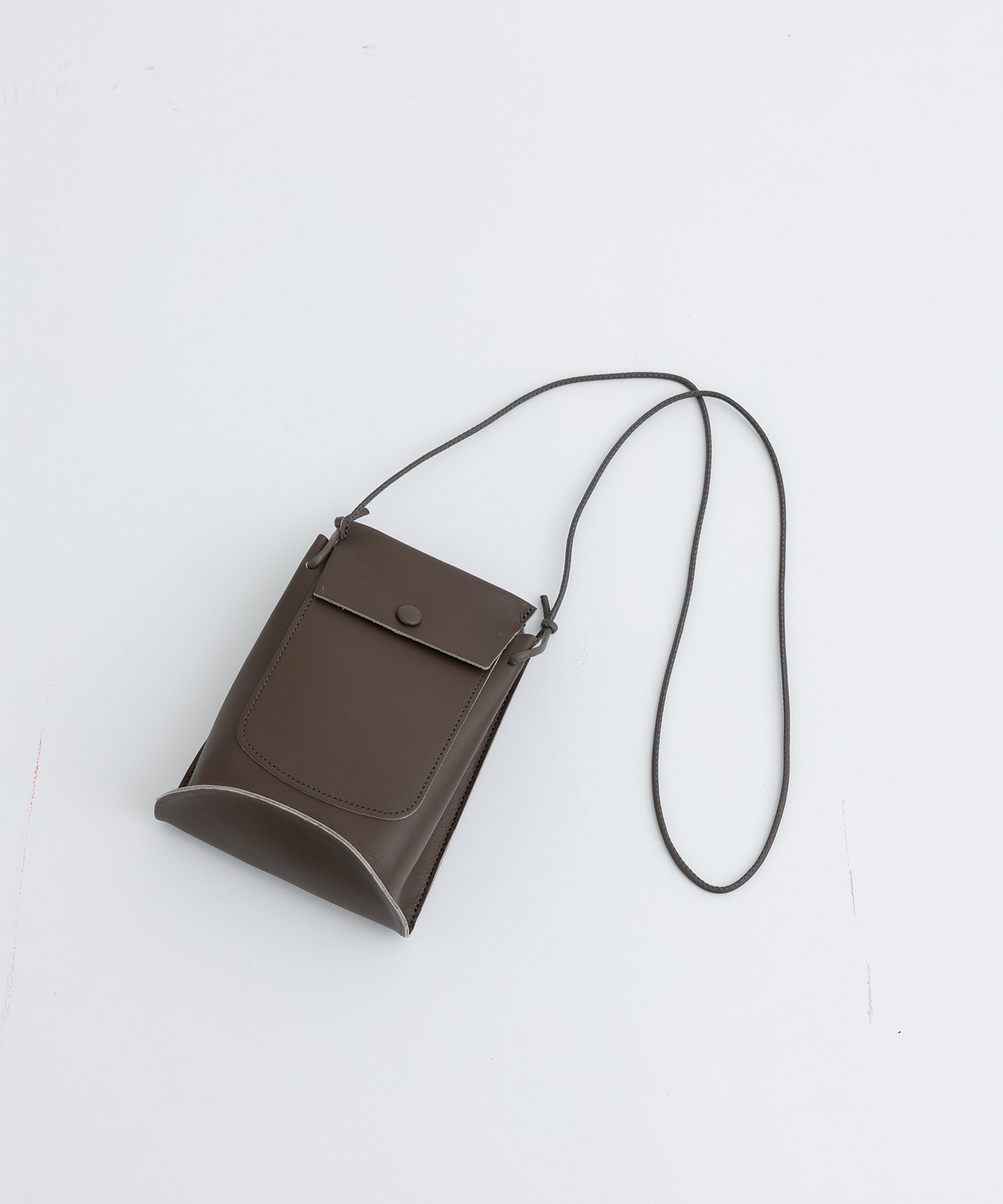 BENT POUCH MARROW