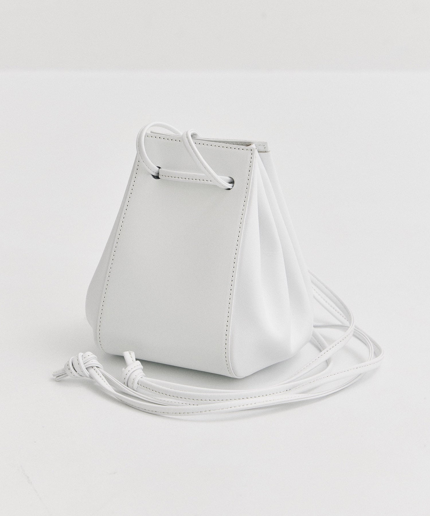 別注レザー巾着BAG COURTNEY ORLA