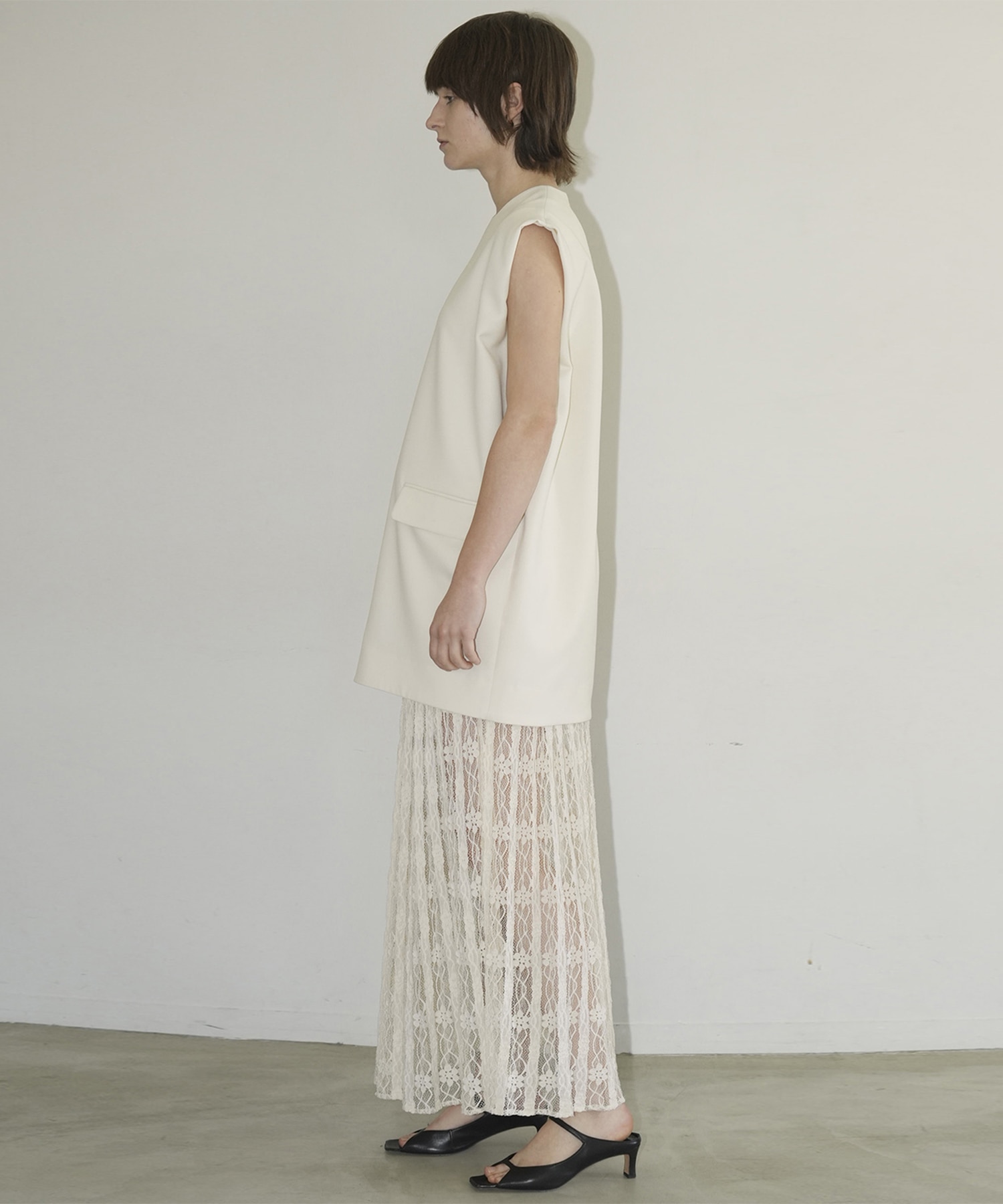 SLEEVELESS LONG COCOON TOPS CLANE