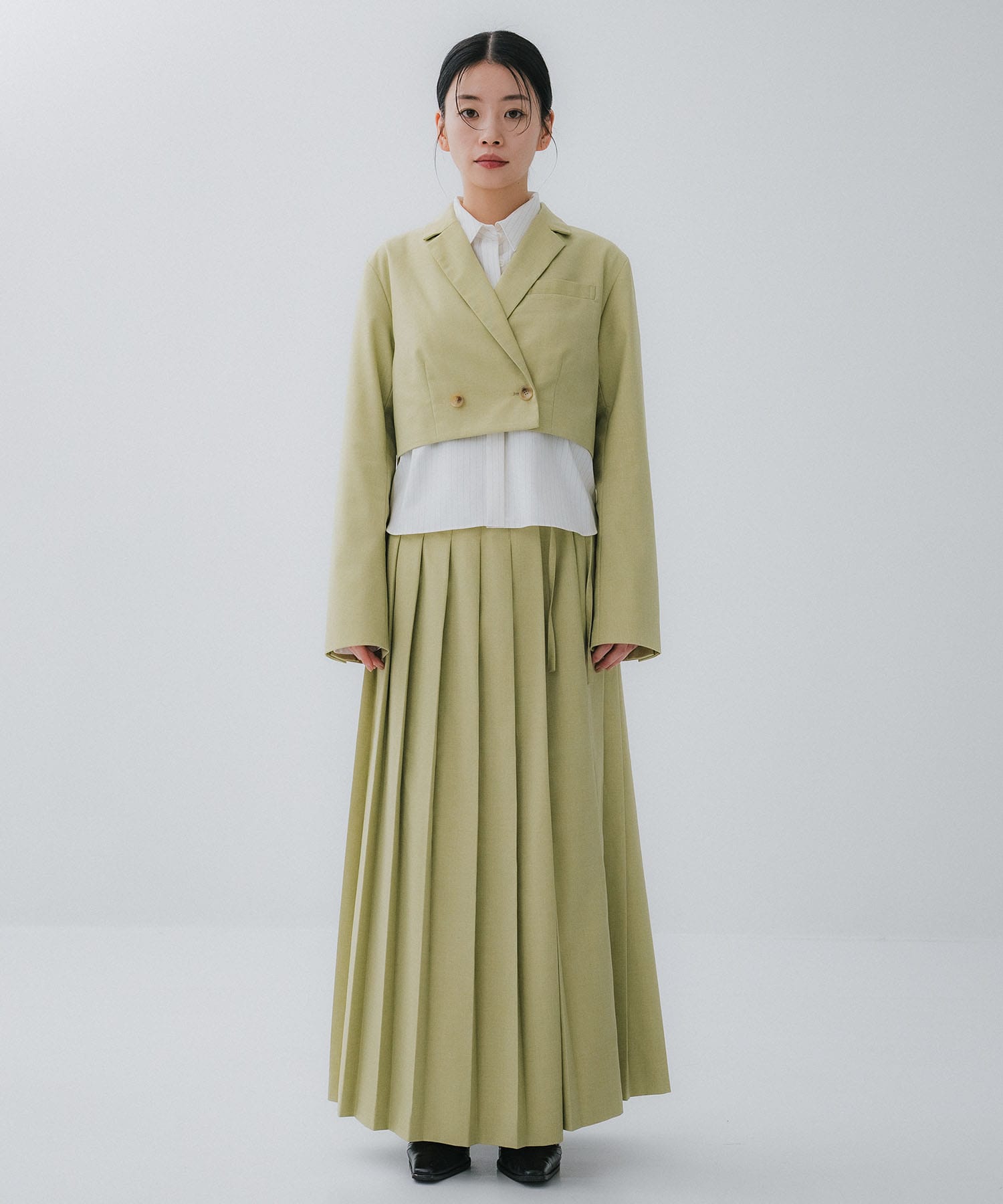 SHORT JACKET WITH PLEATS WRAP SKIRT AMERI