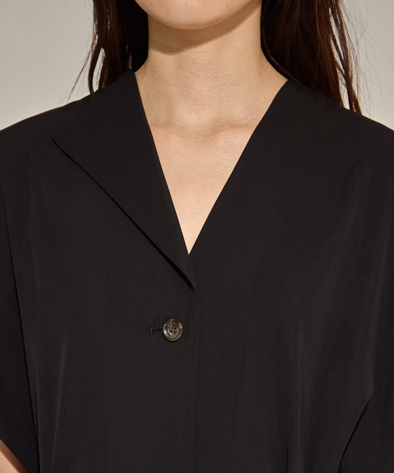 Ana asymmetry dress BE AKIRANAKA