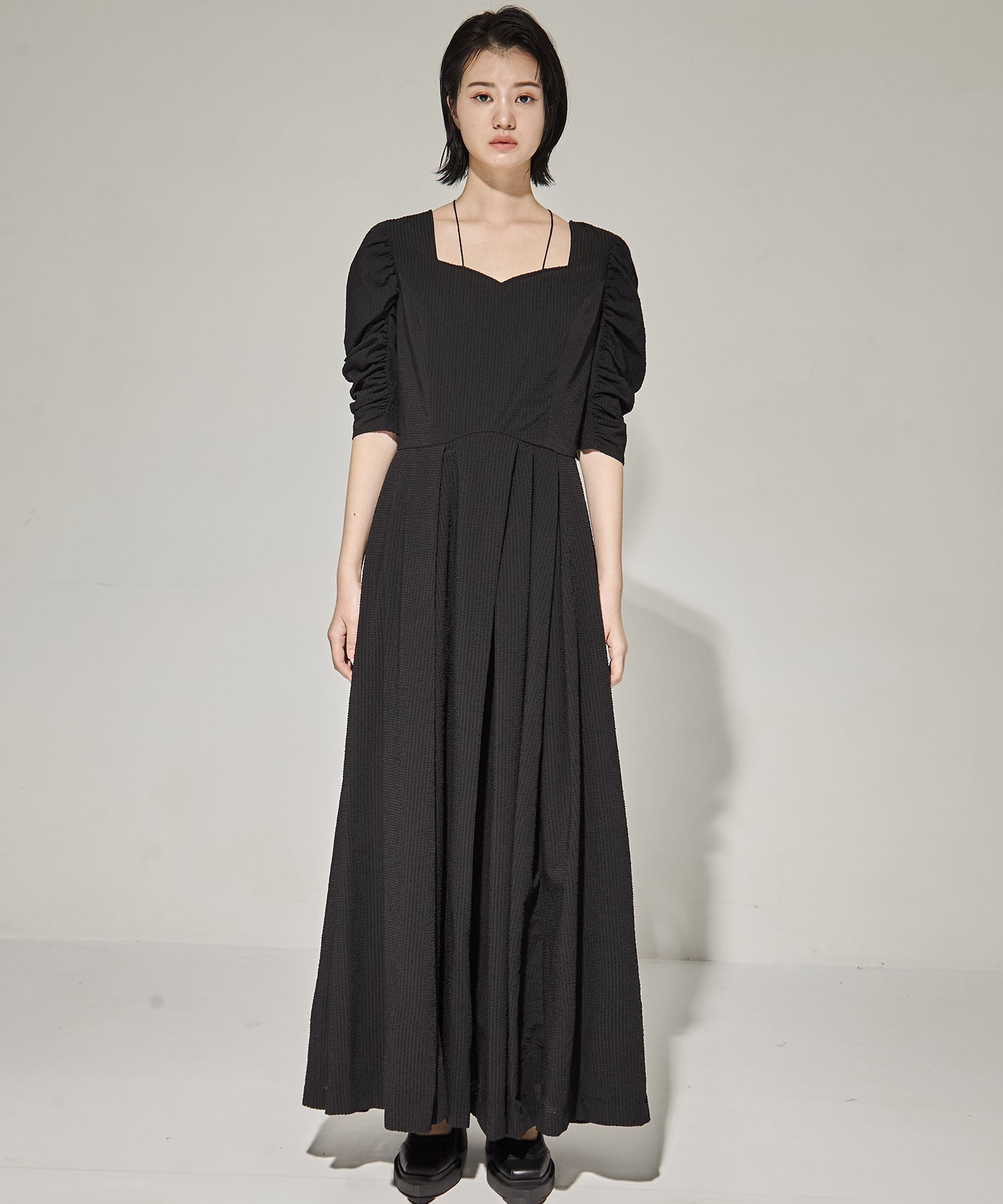 SEERSUCKER VOLUME HEM DRESS AMERI