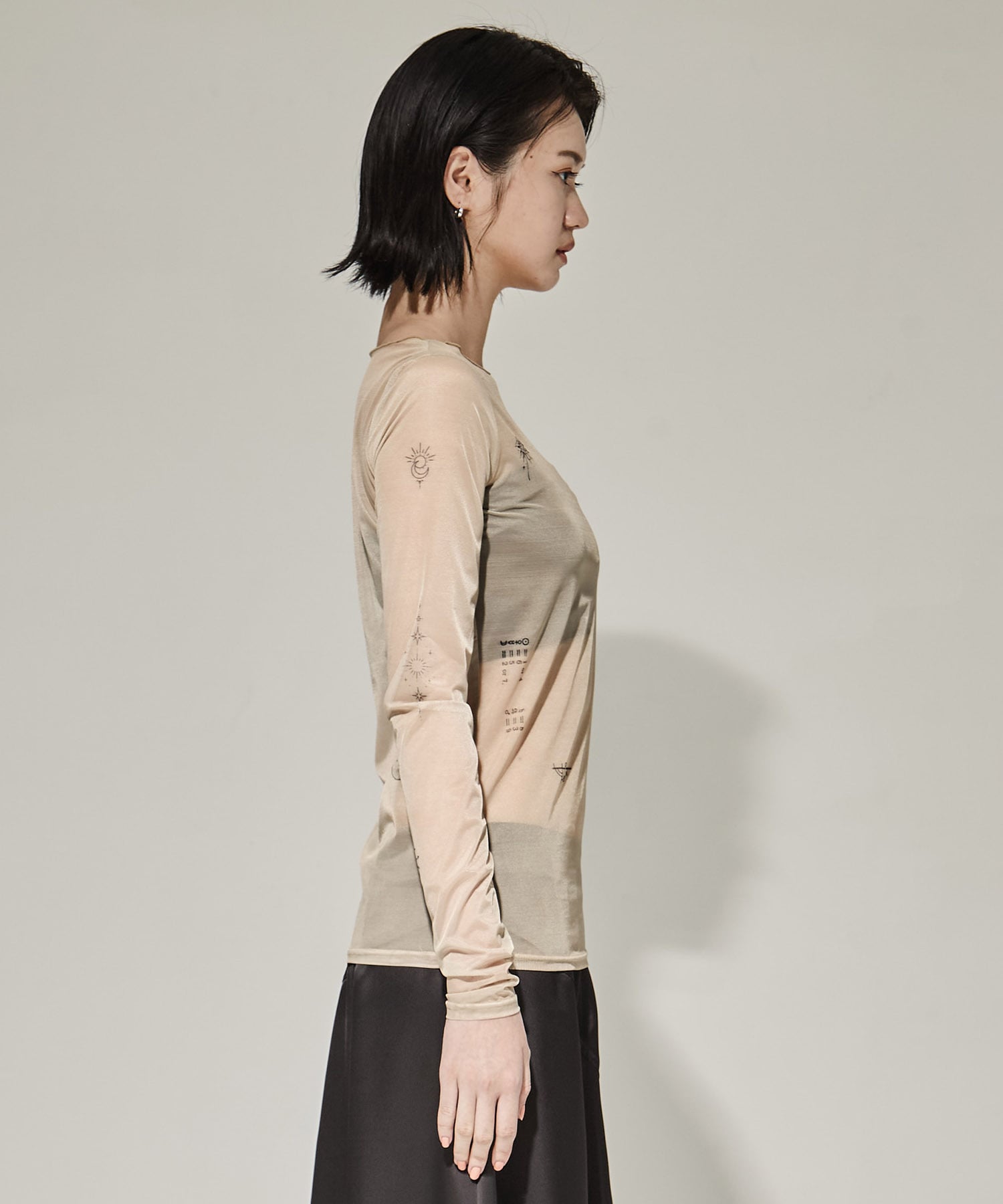 PLANET SHEER TATTOO WITH BUISTIER TOP AMERI