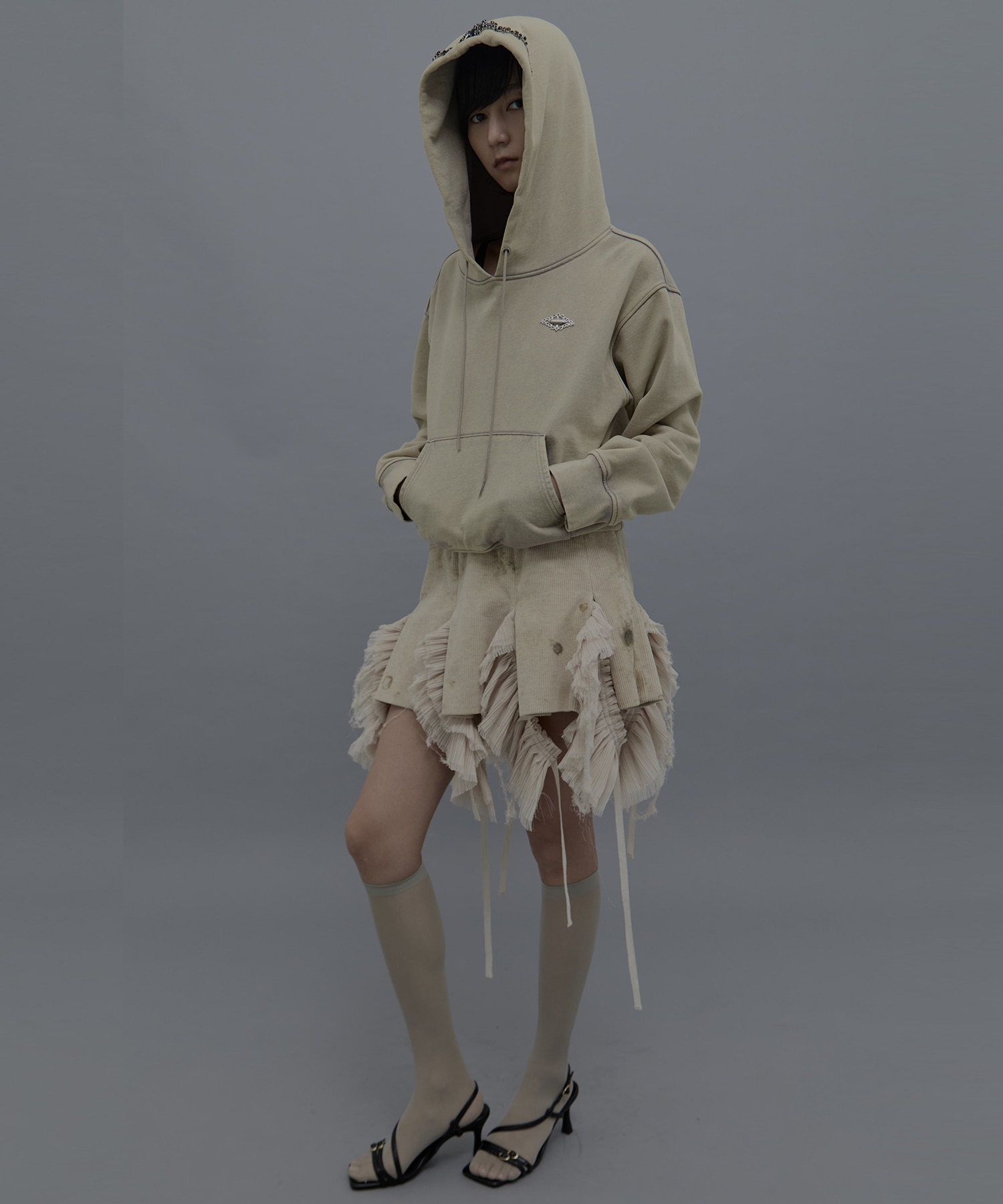 bijou tiara hoodie tanakadaisuke