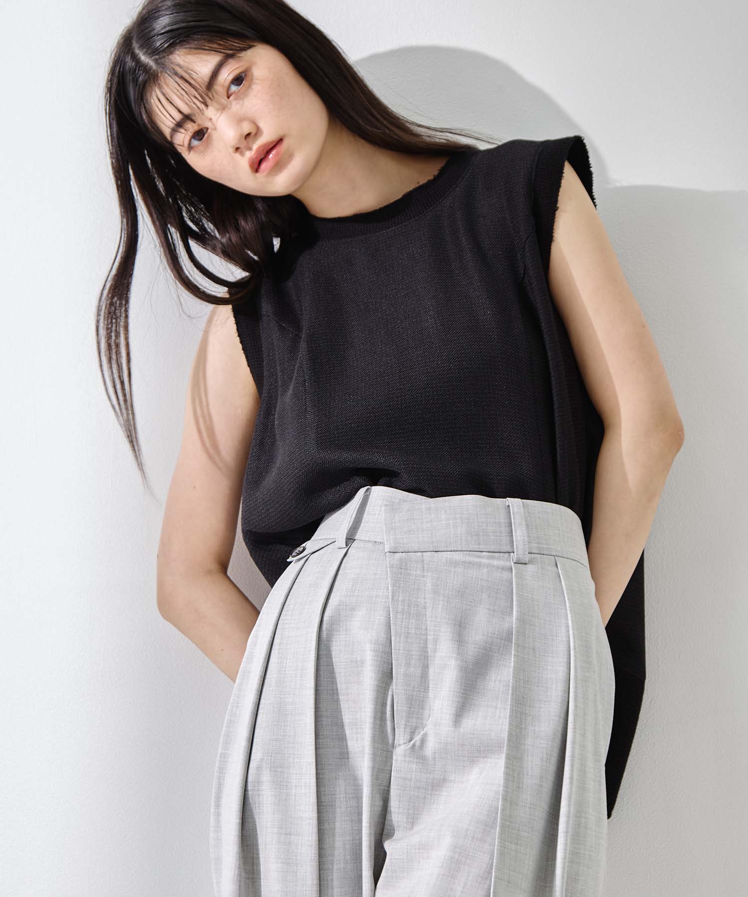Sleeveless Washable Mesh Blouse STUDIOUS