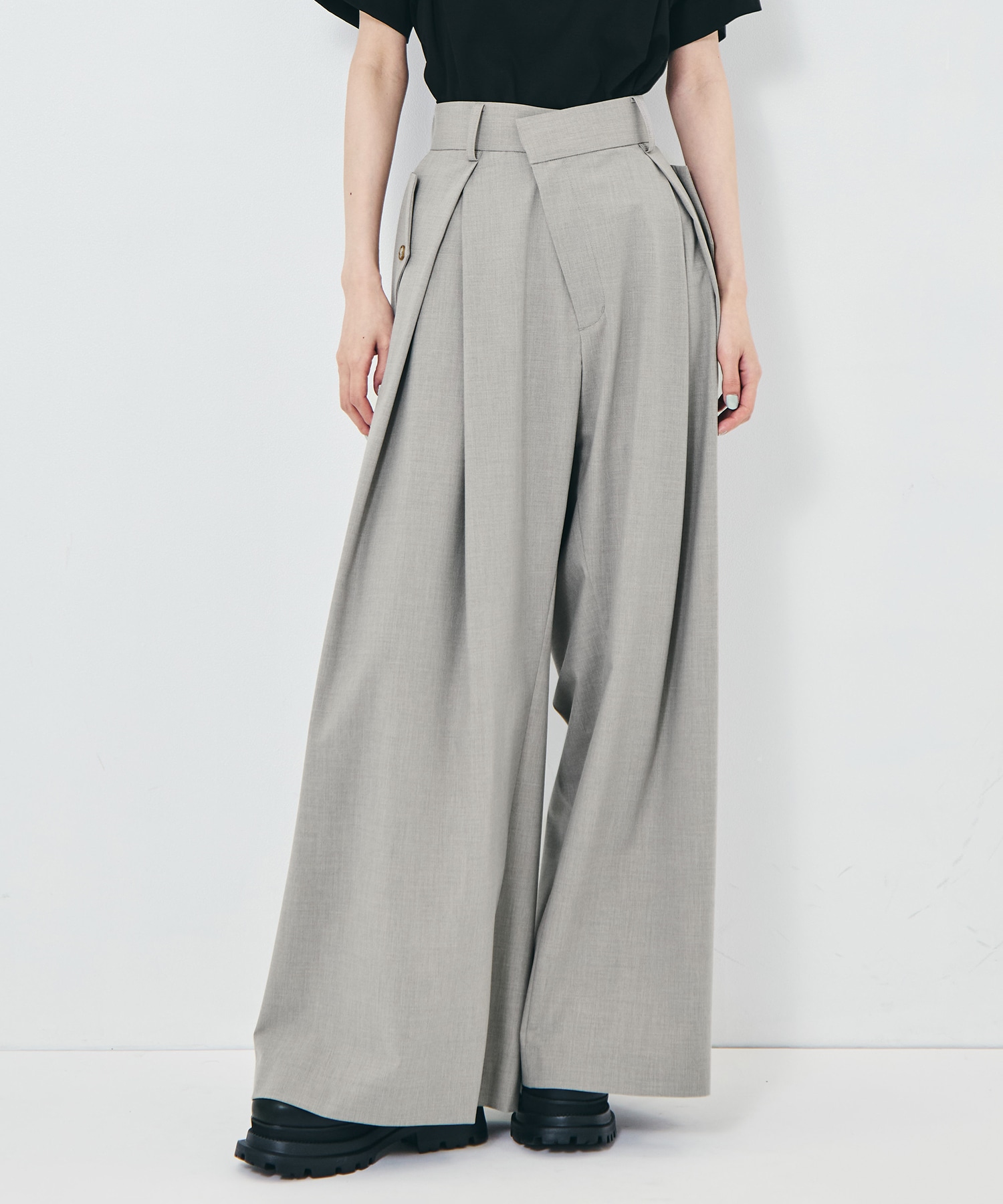 Flap Cargo Wide Pants STUDIOUS