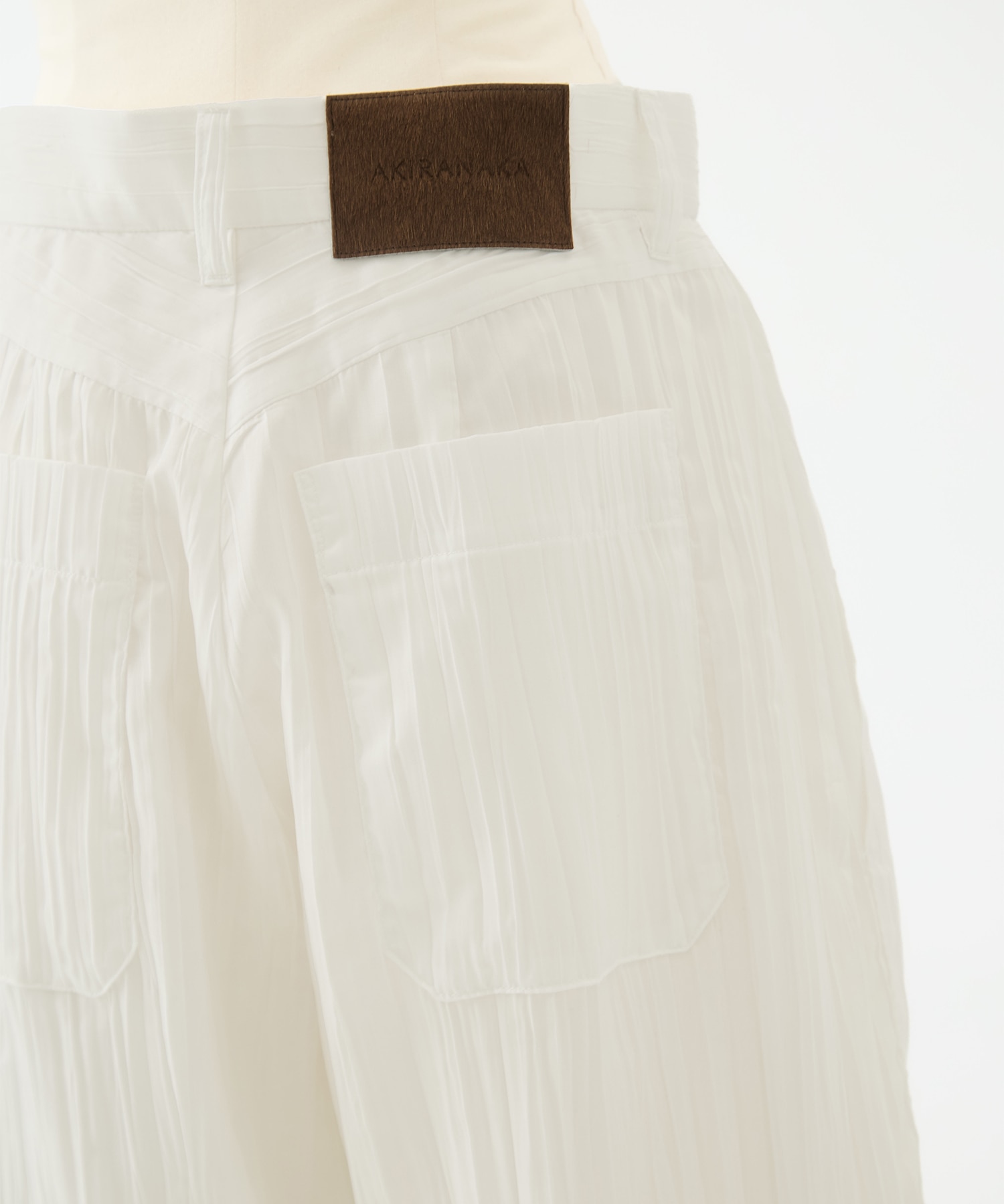 Sivi wrinkle barrel pants AKIRANAKA