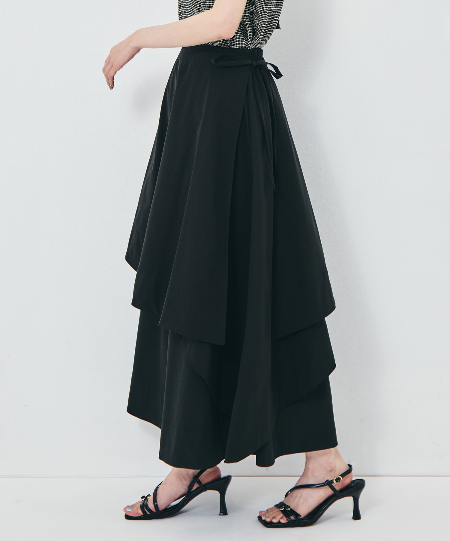 Asymmetry Wrap Layer Skirt STUDIOUS