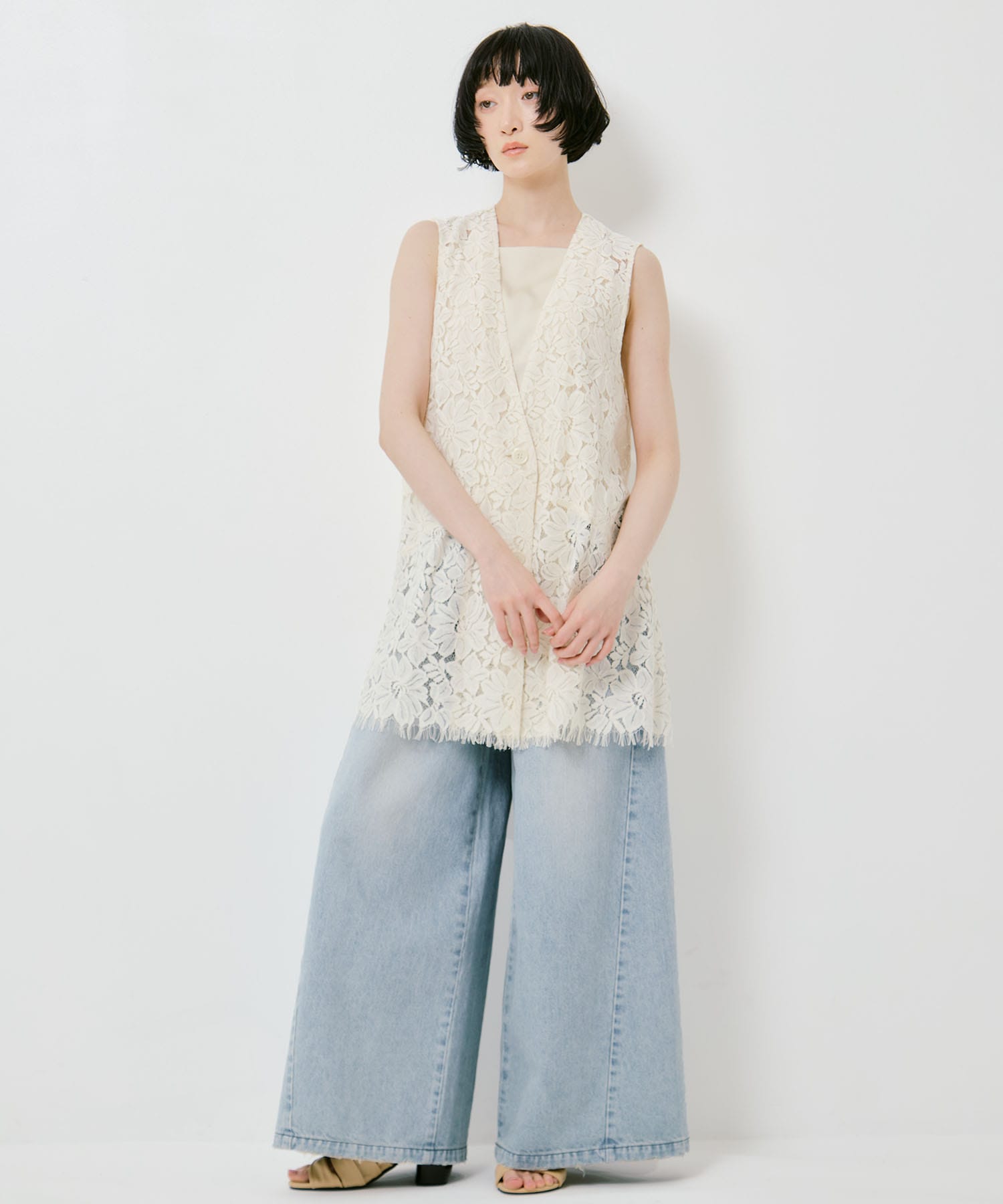 MELANGE LACE VEST LAYERED JACKET AMERI