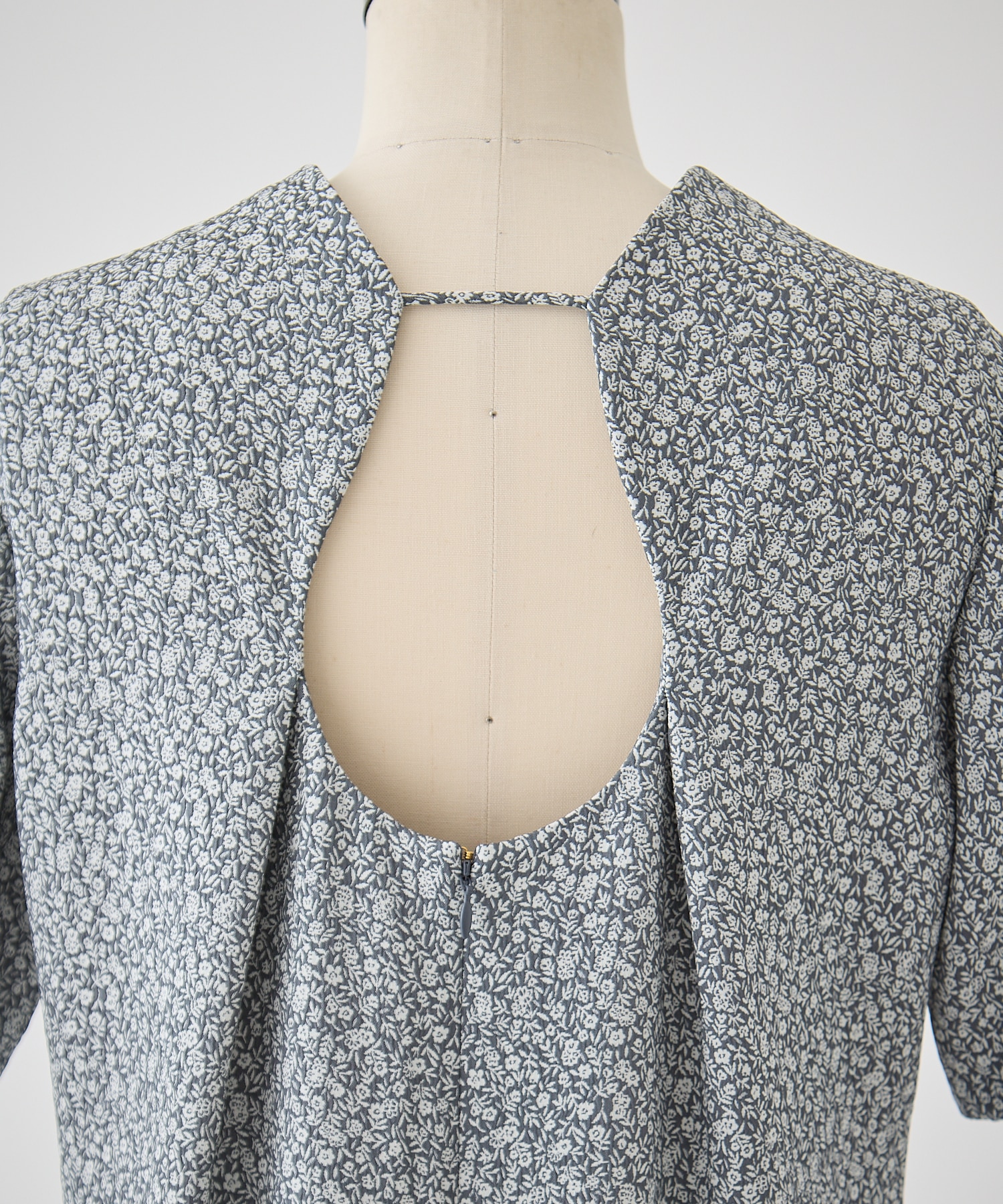 Floral Jacquard Square Neck Dress Mame Kurogouchi