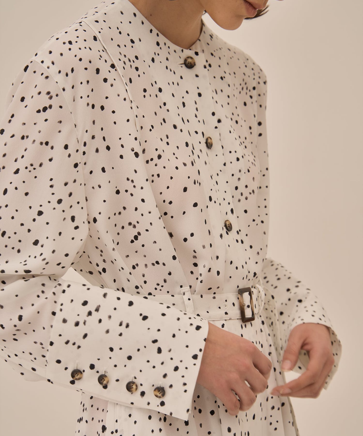 Yasetsu dress AKIRANAKA