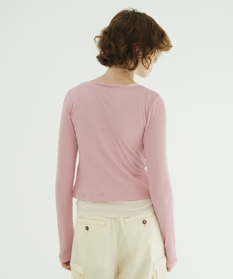 CURVED NECK LAYERED SET TOPS CLANE
