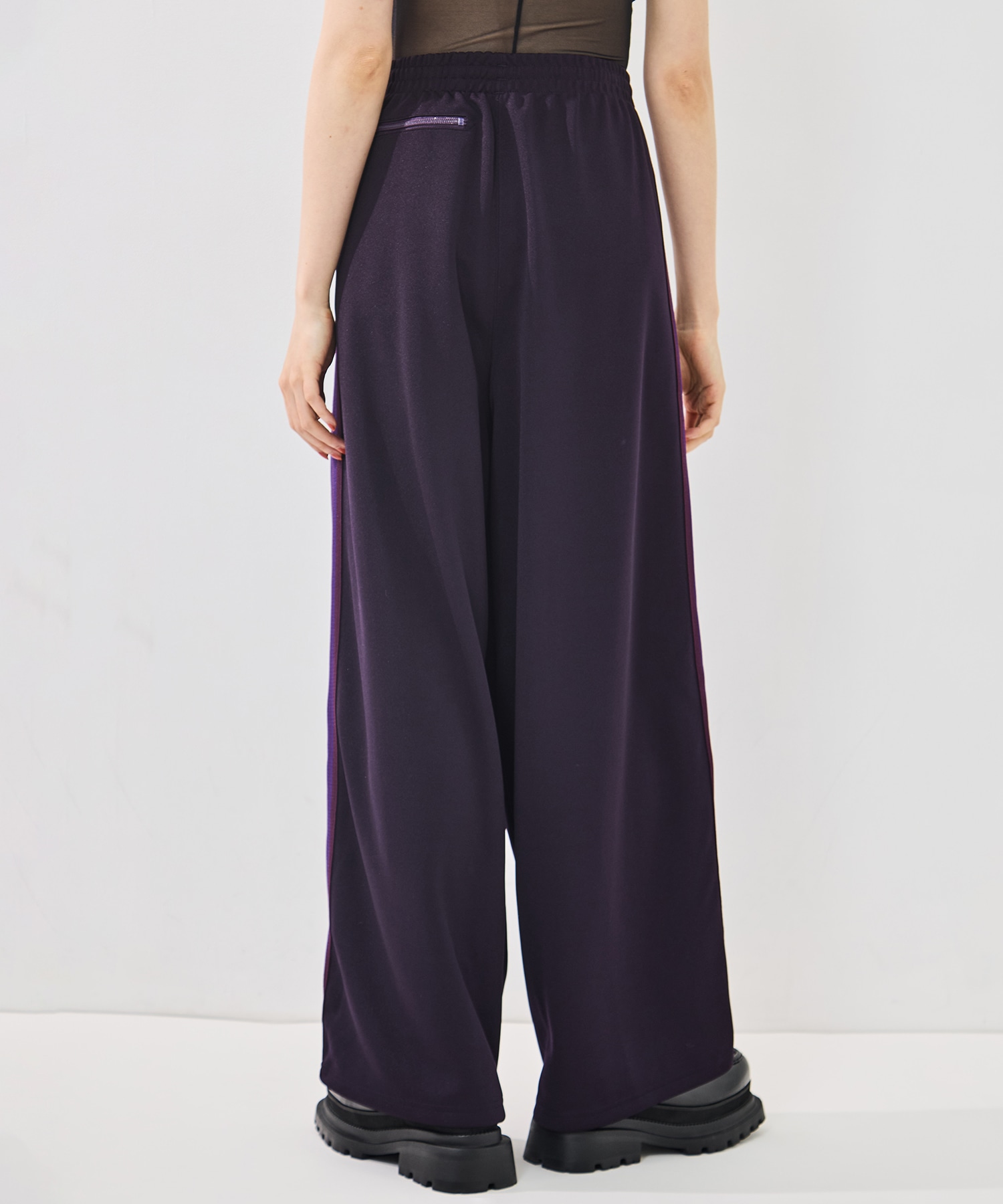 H.D Track Pant-Poly Smooth Needles